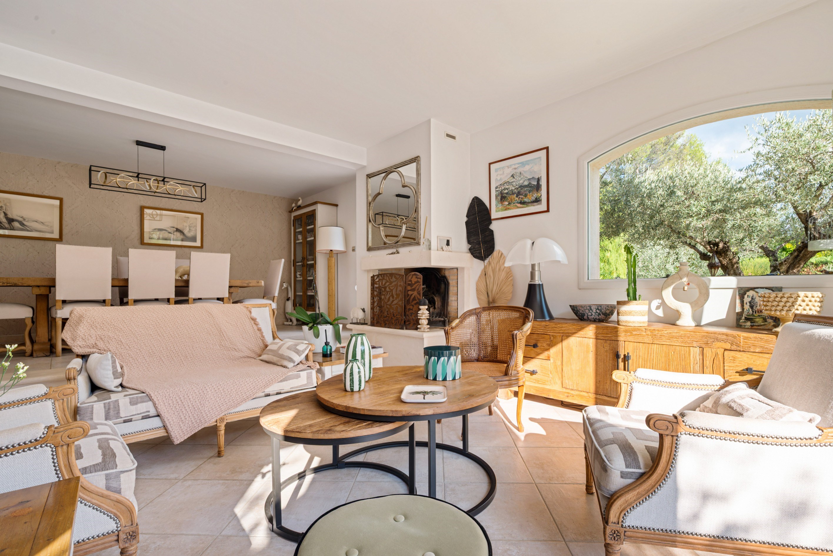  Modern Provençal house with an exceptional view of Sainte-Victoire - 物件實景
