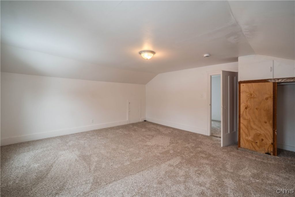 Pompey, New York, 13084, United States, 5 Bedrooms Bedrooms, ,2 BathroomsBathrooms,Residential,For Sale,1993406