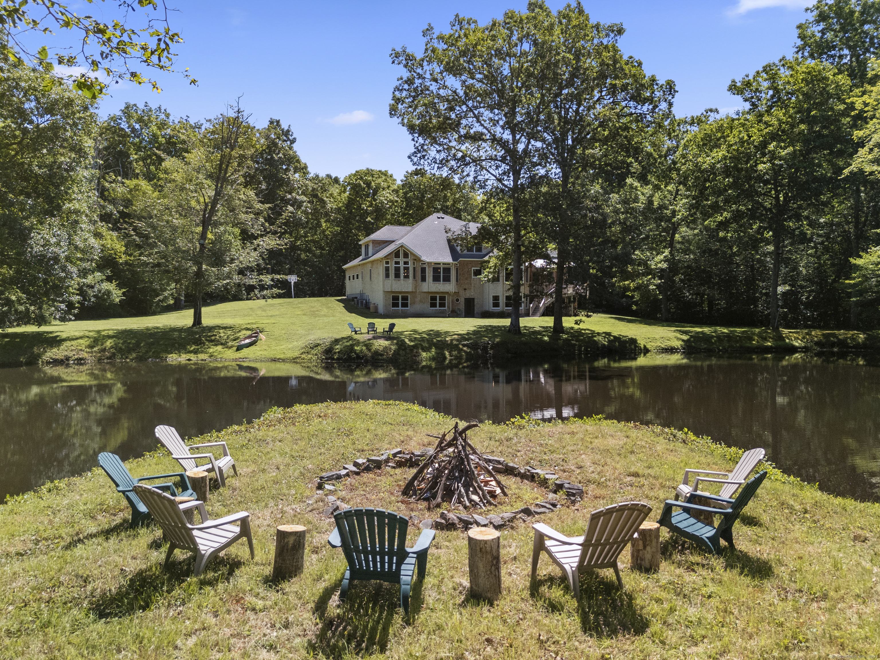 Salem, Connecticut, 06420, United States, 4 Bedrooms Bedrooms, ,3 BathroomsBathrooms,Residential,For Sale,1901862