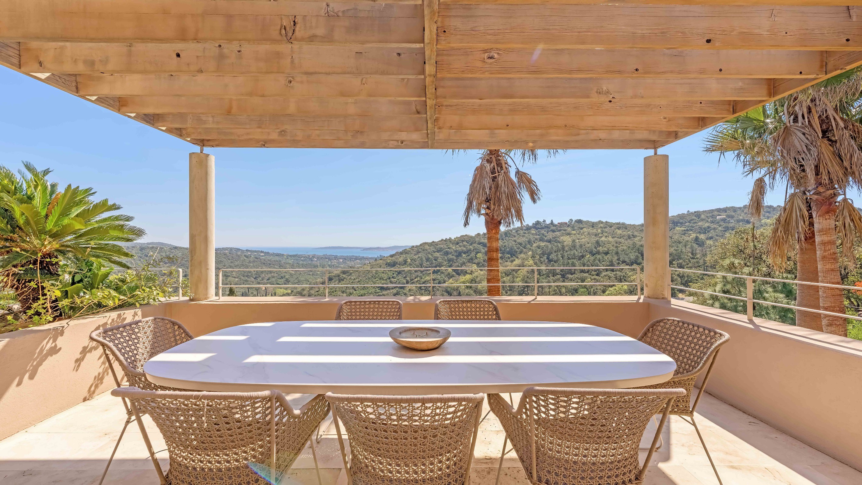  Grimaud villa 5 bedroom sea view Gulf of Saint-Tropez pool secure estate guest … - 物件實景