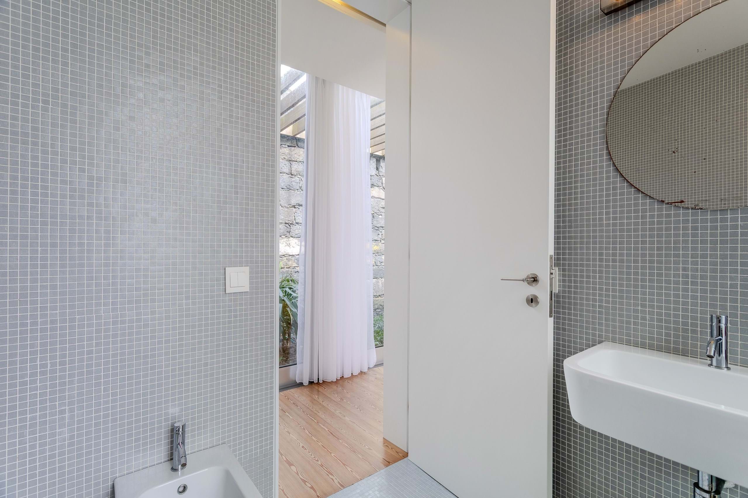 Ponta Delgada, Ilha de São Miguel, 9560-501, PT, 3 Bedrooms Bedrooms, ,4 BathroomsBathrooms,Residential,For Sale,1826448