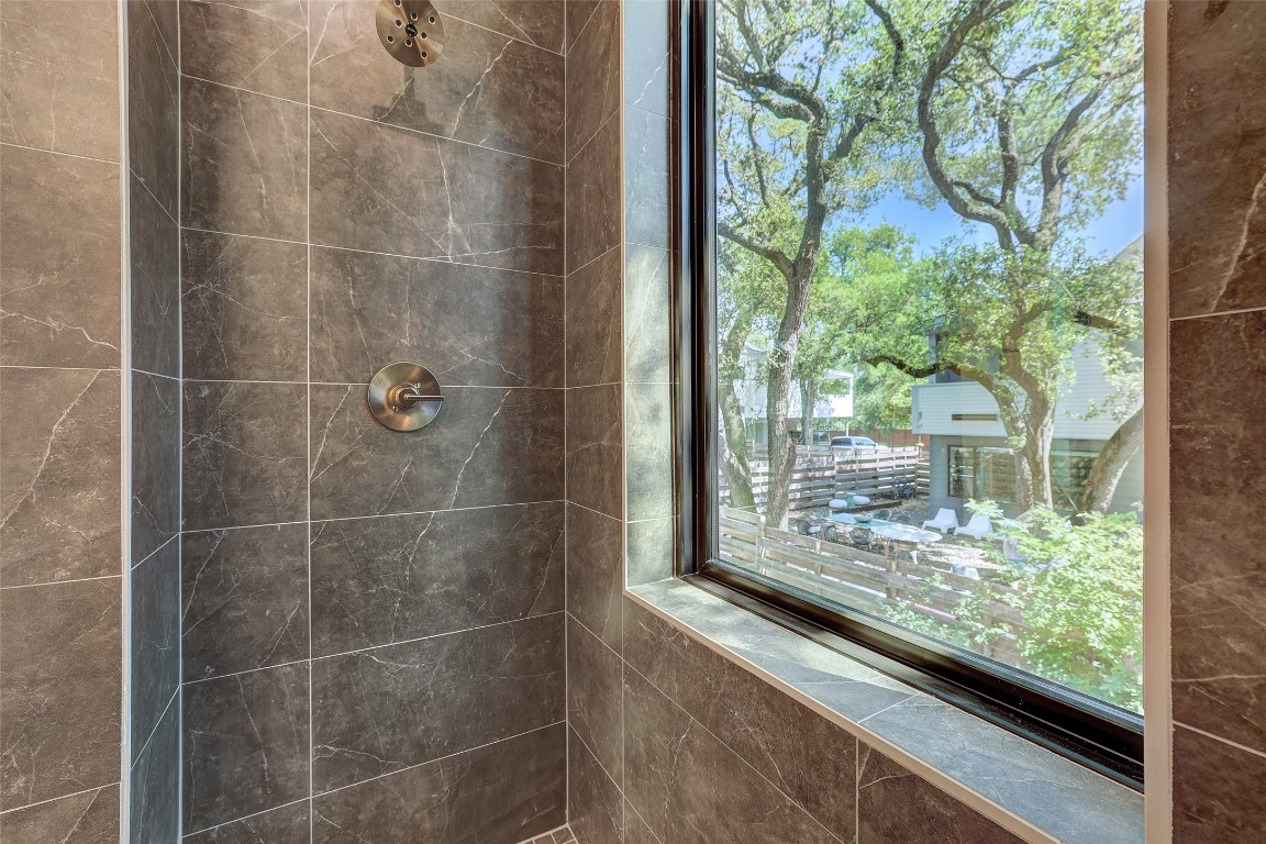 Austin, Texas, 78704, United States, 2 Bedrooms Bedrooms, ,3 BathroomsBathrooms,Residential,For Sale,1848594