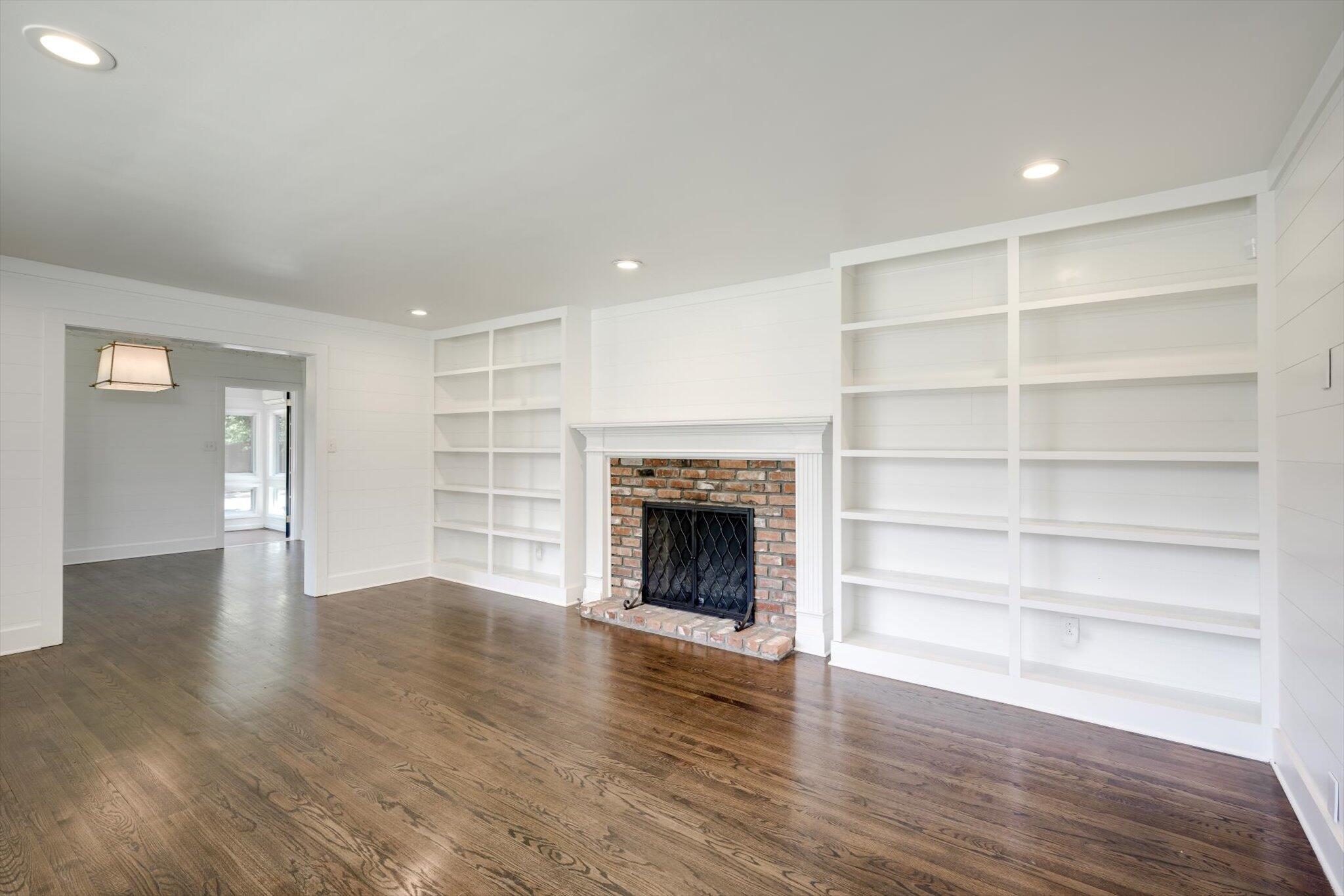 Aiken, South Carolina, 29801, United States, 3 Bedrooms Bedrooms, ,3 BathroomsBathrooms,Residential,For Sale,1849838