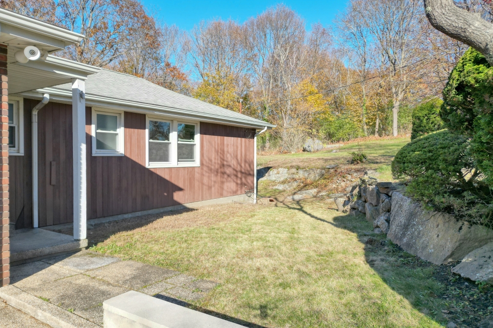 Braintree, Massachusetts, 02184, United States, 3 Bedrooms Bedrooms, ,3 BathroomsBathrooms,Residential,For Sale,2001239