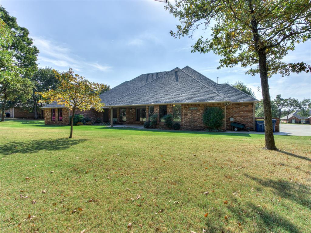 Choctaw, Oklahoma, 73020, United States, 3 Bedrooms Bedrooms, ,6 BathroomsBathrooms,Residential,For Sale,1981467