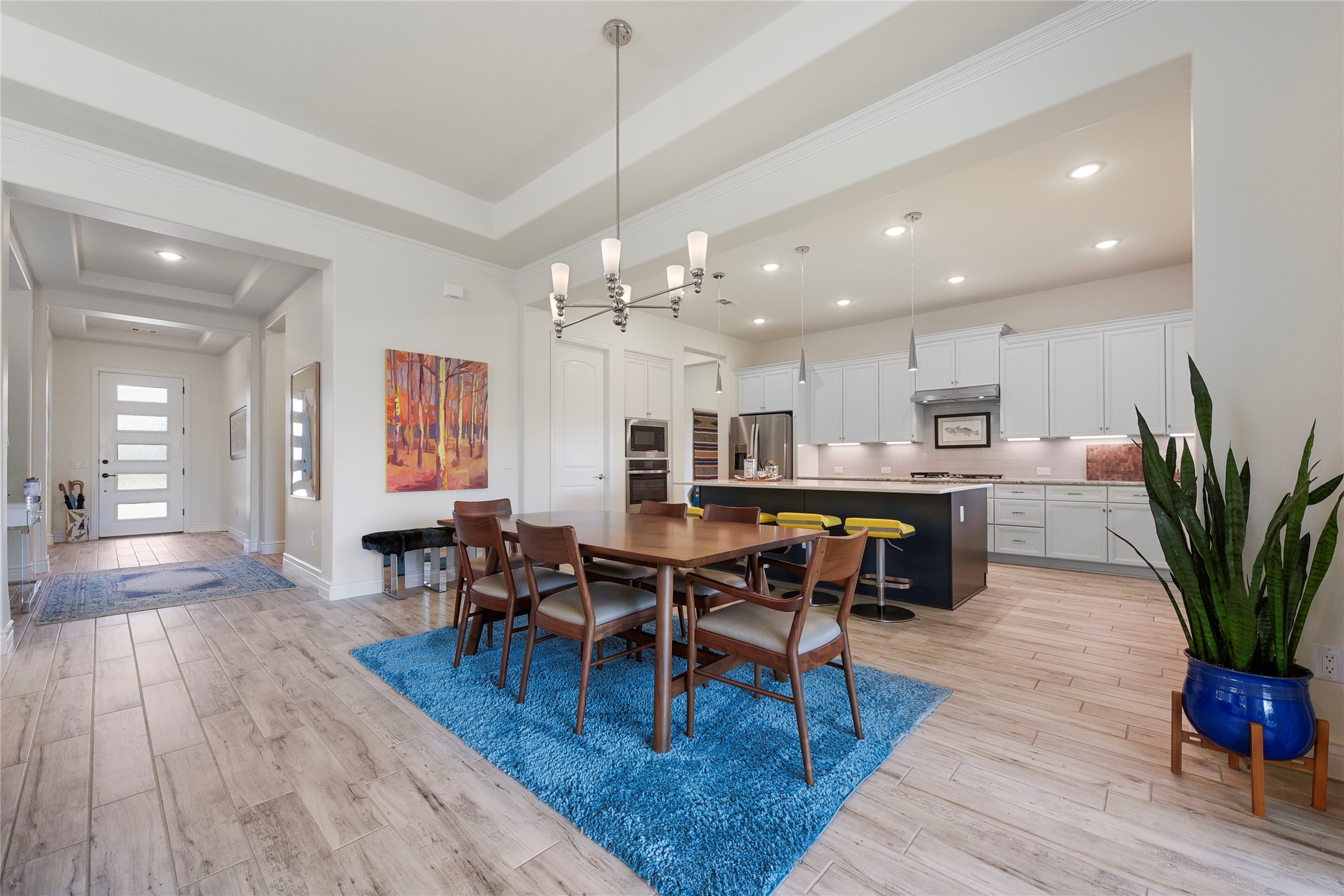 Denton, Texas, 76207, United States, 2 Bedrooms Bedrooms, ,3 BathroomsBathrooms,Residential,For Sale,1837650