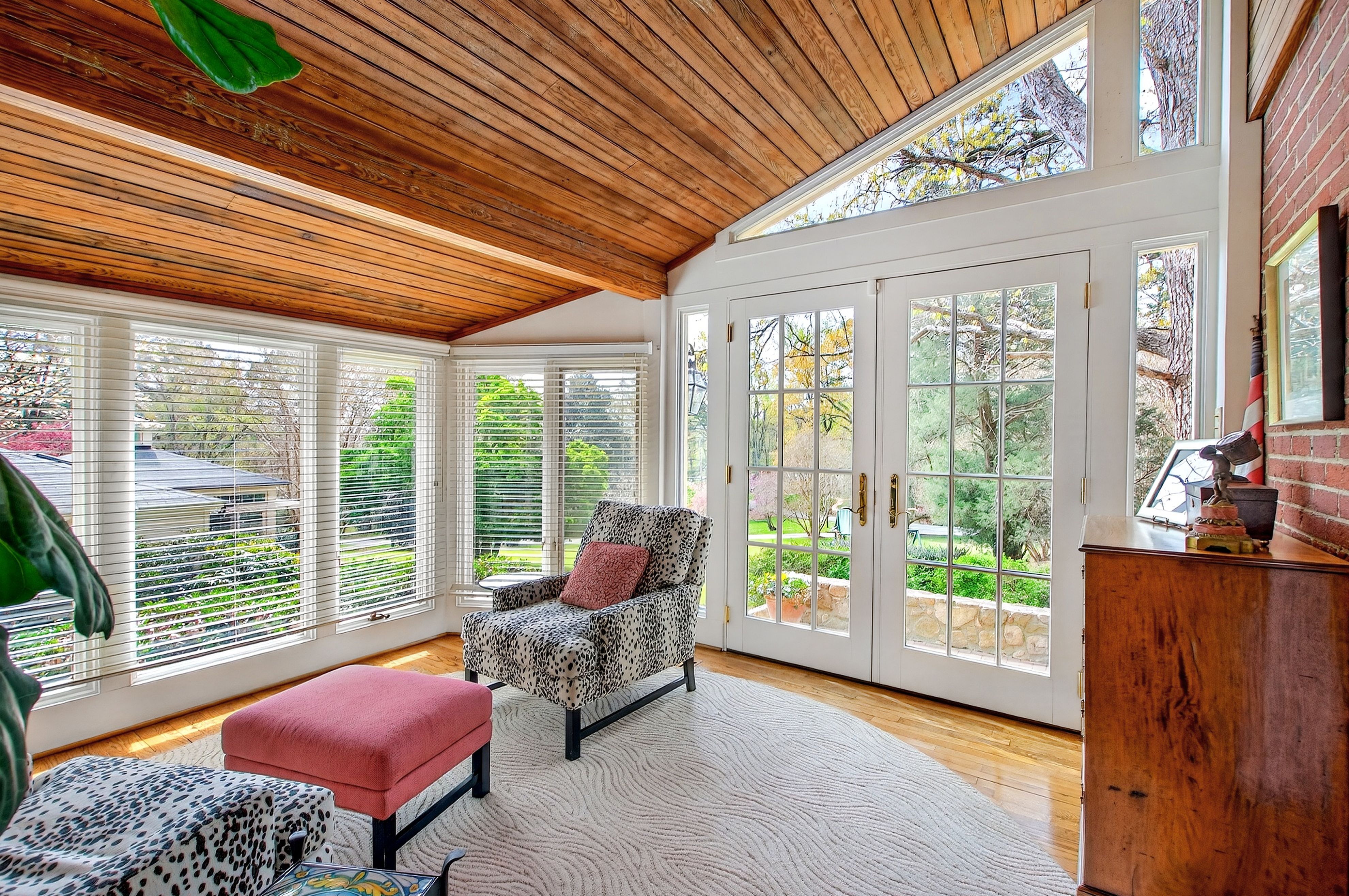  223 Hillcrest Circle, Chapel Hill, NC 27514 - 物件實景