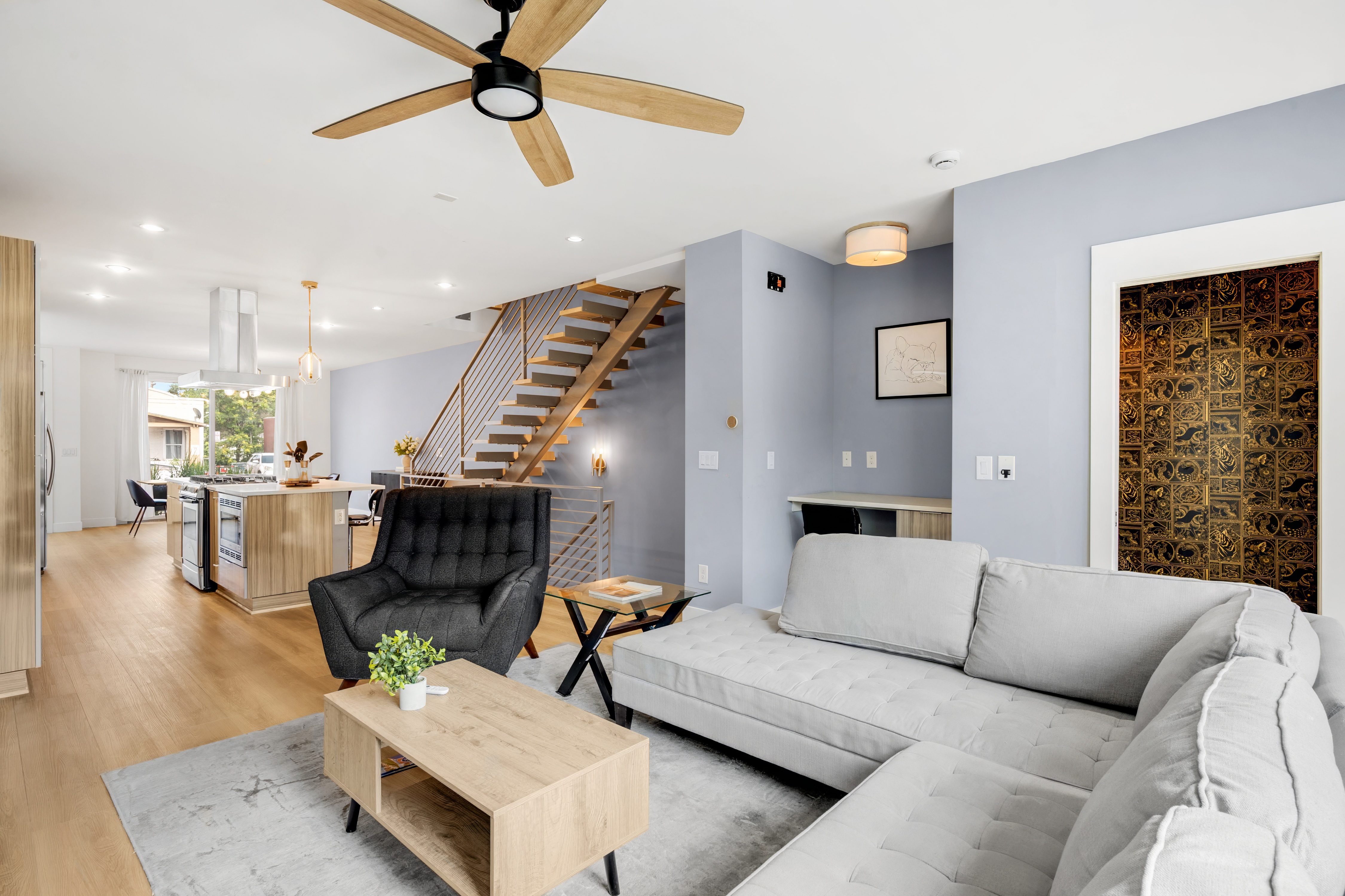  Seamlessly blends contemporary architecture & refined finishes - 物件實景