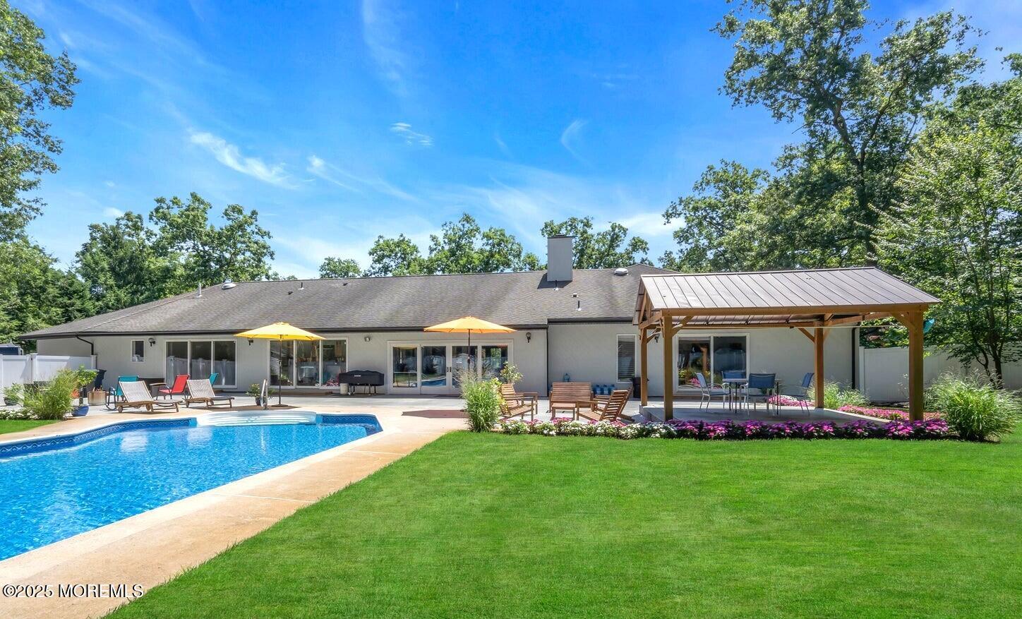 Toms River, New Jersey, 08755, United States, 4 Bedrooms Bedrooms, ,3 BathroomsBathrooms,Residential,For Sale,2006362