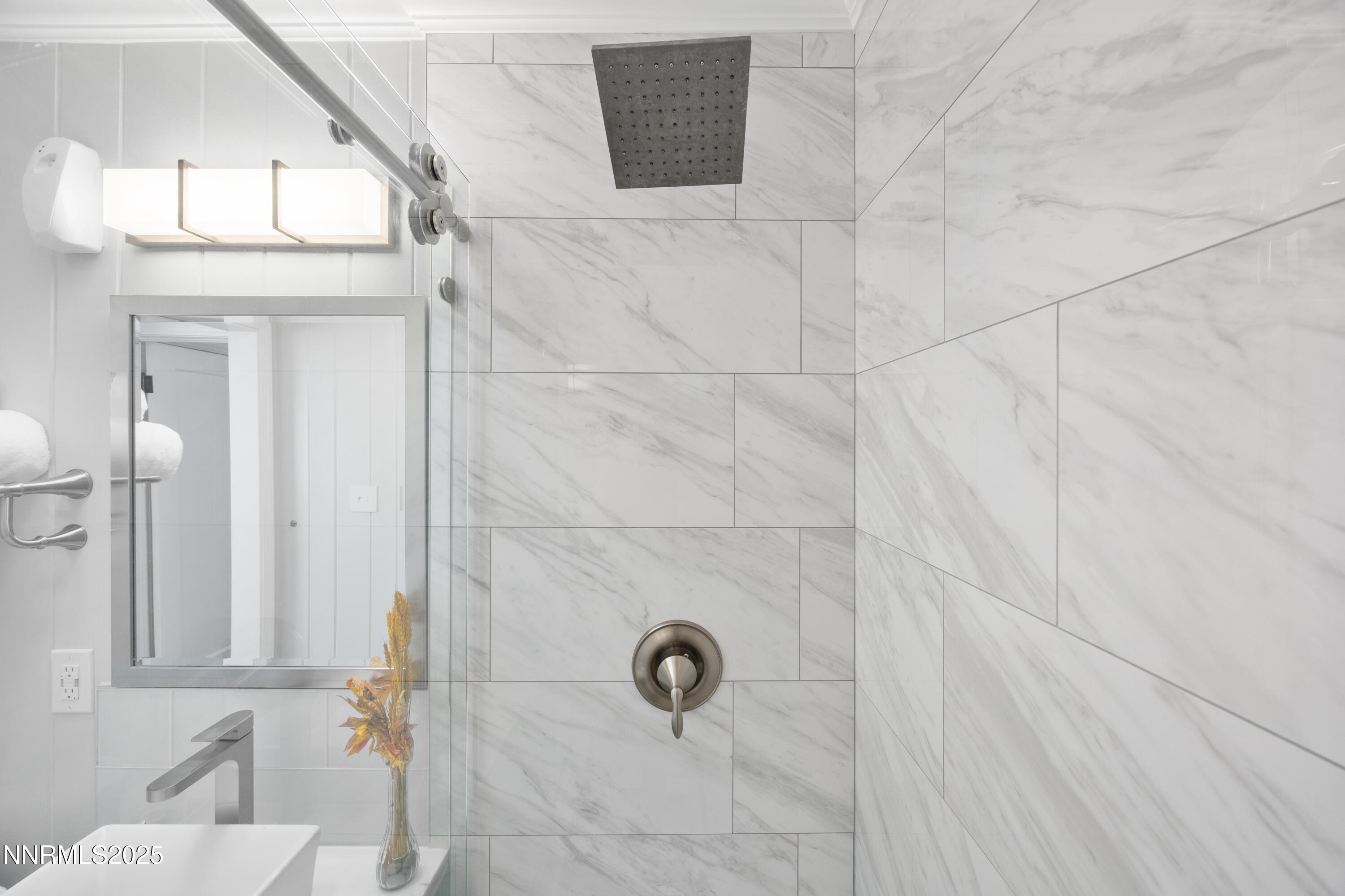 Sparks, Nevada, 89431, United States, 5 Bedrooms Bedrooms, ,2 BathroomsBathrooms,Residential,For Sale,1967760