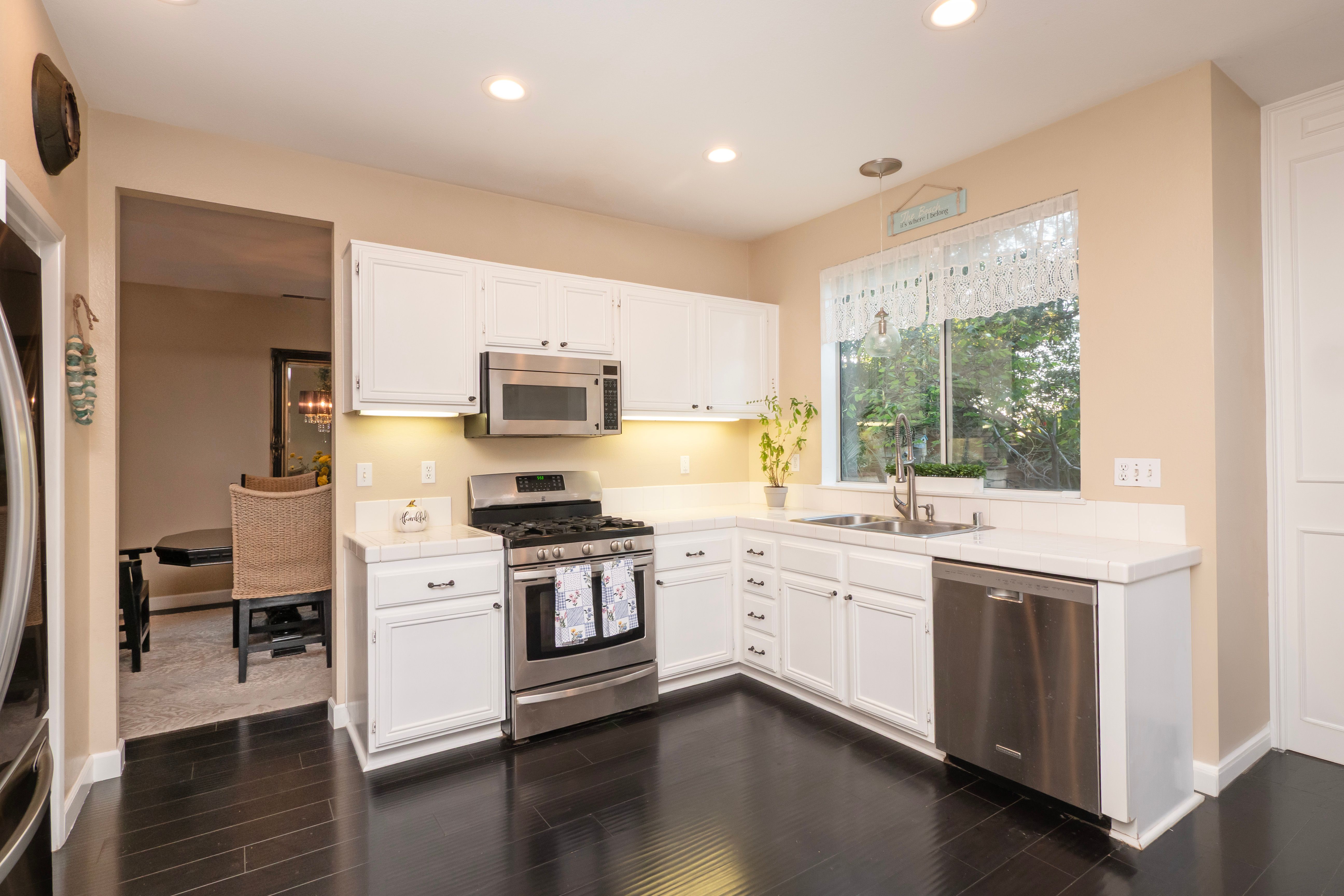 1438 Kirkmichael Circle, Riverside, CA 92507 - 物件實景