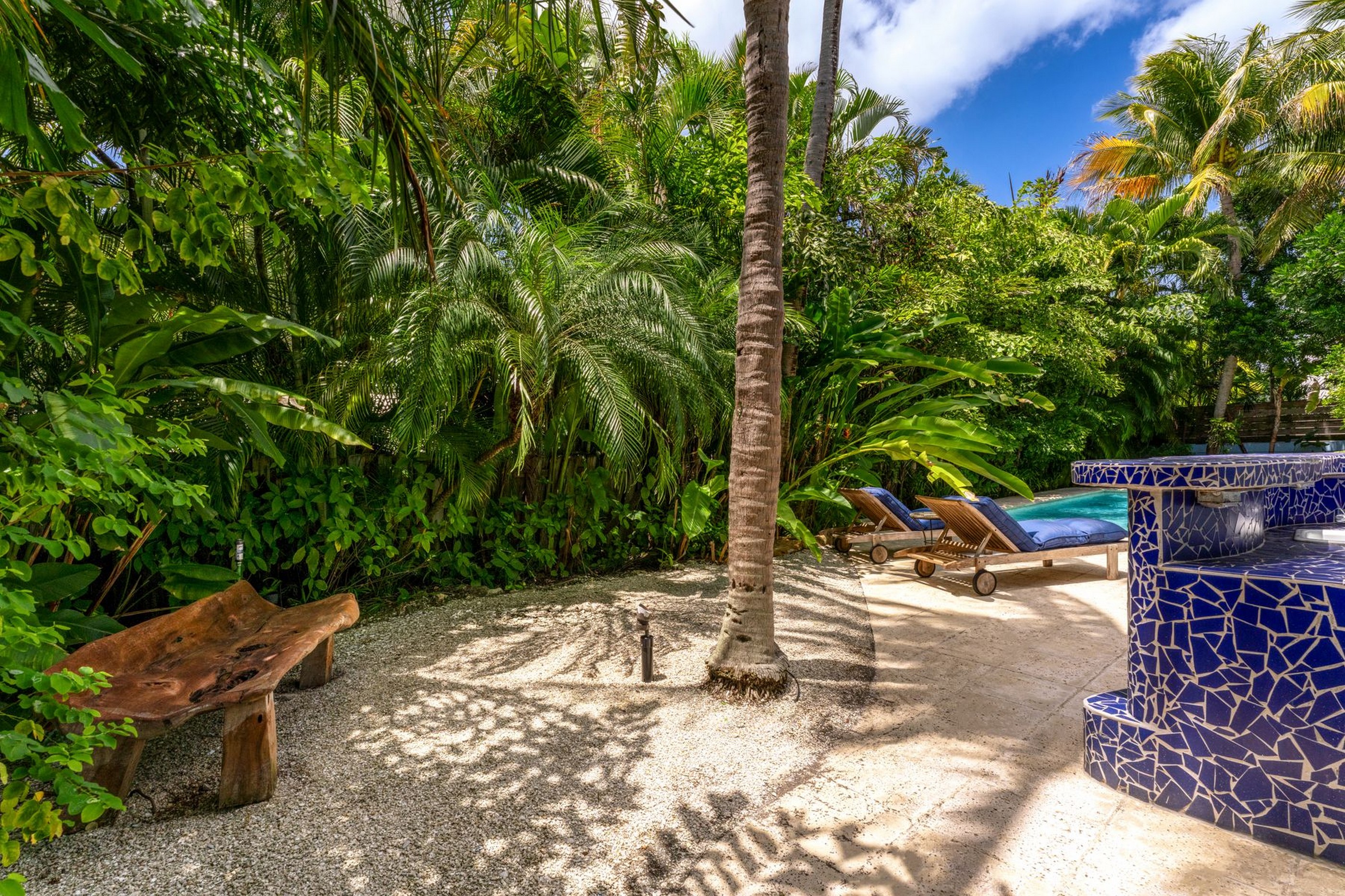  690 Warren Ln, Key Biscayne, FL, 33149 - 物件實景