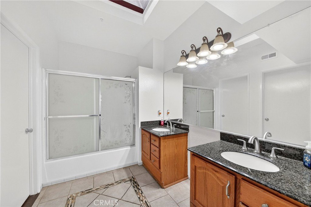 Aliso Viejo, California, 92656, United States, 3 Bedrooms Bedrooms, ,3 BathroomsBathrooms,Residential,For Sale,1997442