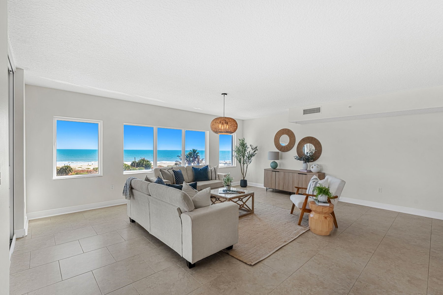  410 Hayes Avenue, #402, Cocoa Beach, FL, 32931 - 物件實景