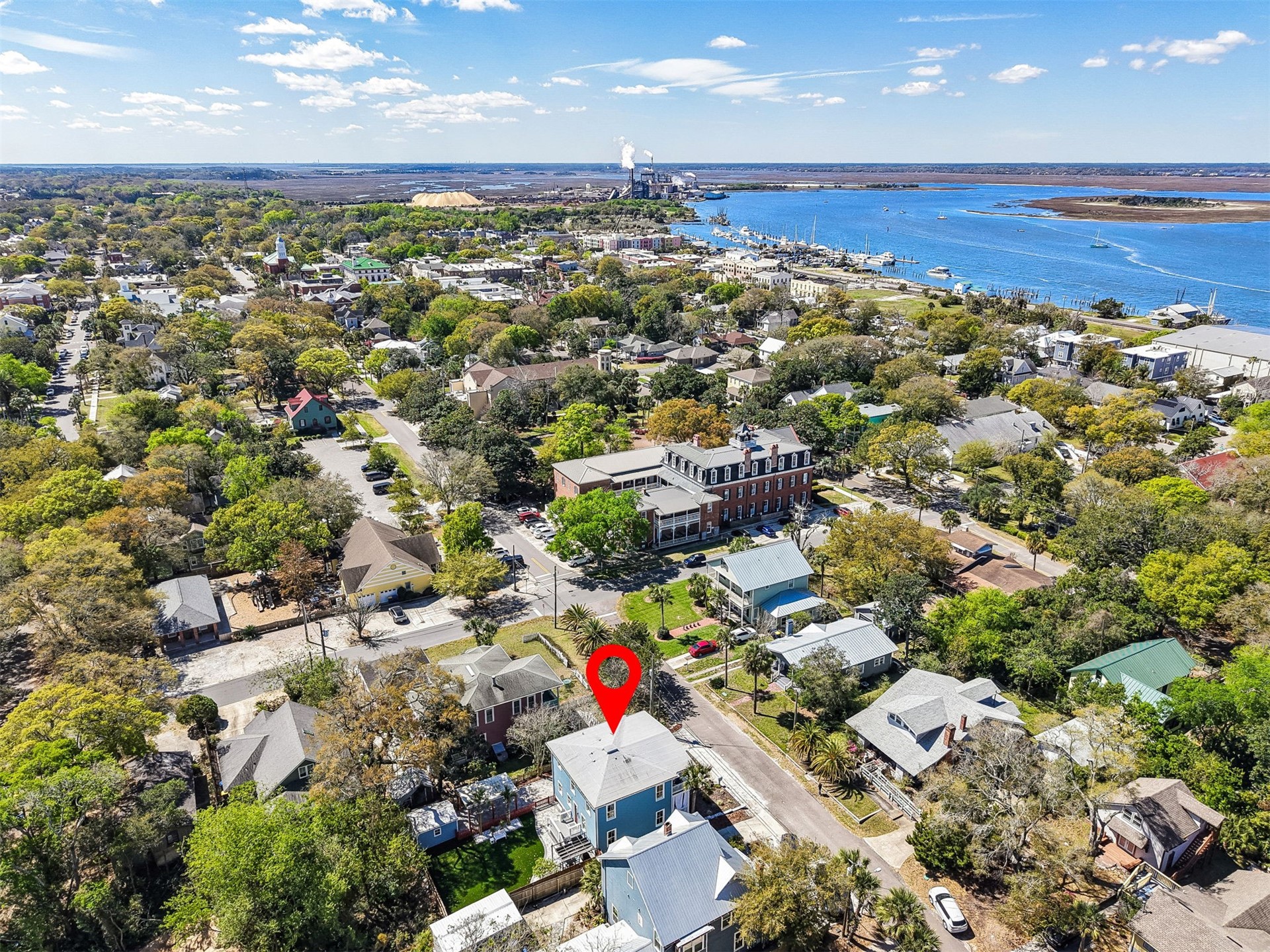 Fernandina Beach, Florida, 32034, United States, 3 Bedrooms Bedrooms, ,2 BathroomsBathrooms,Residential,For Sale,2031253