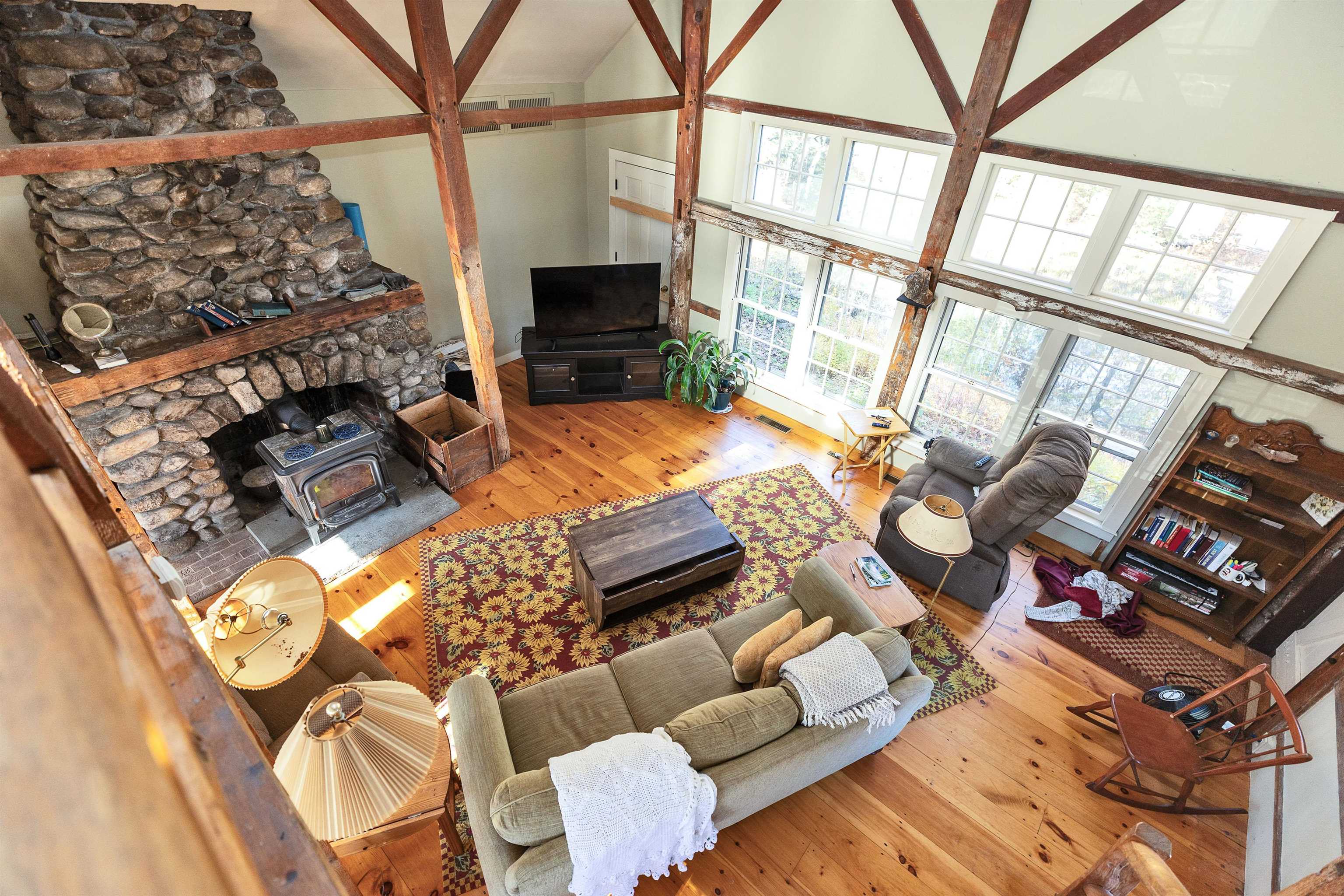 Wilton, New Hampshire, 03086, United States, 3 Bedrooms Bedrooms, ,3 BathroomsBathrooms,Residential,For Sale,1985735