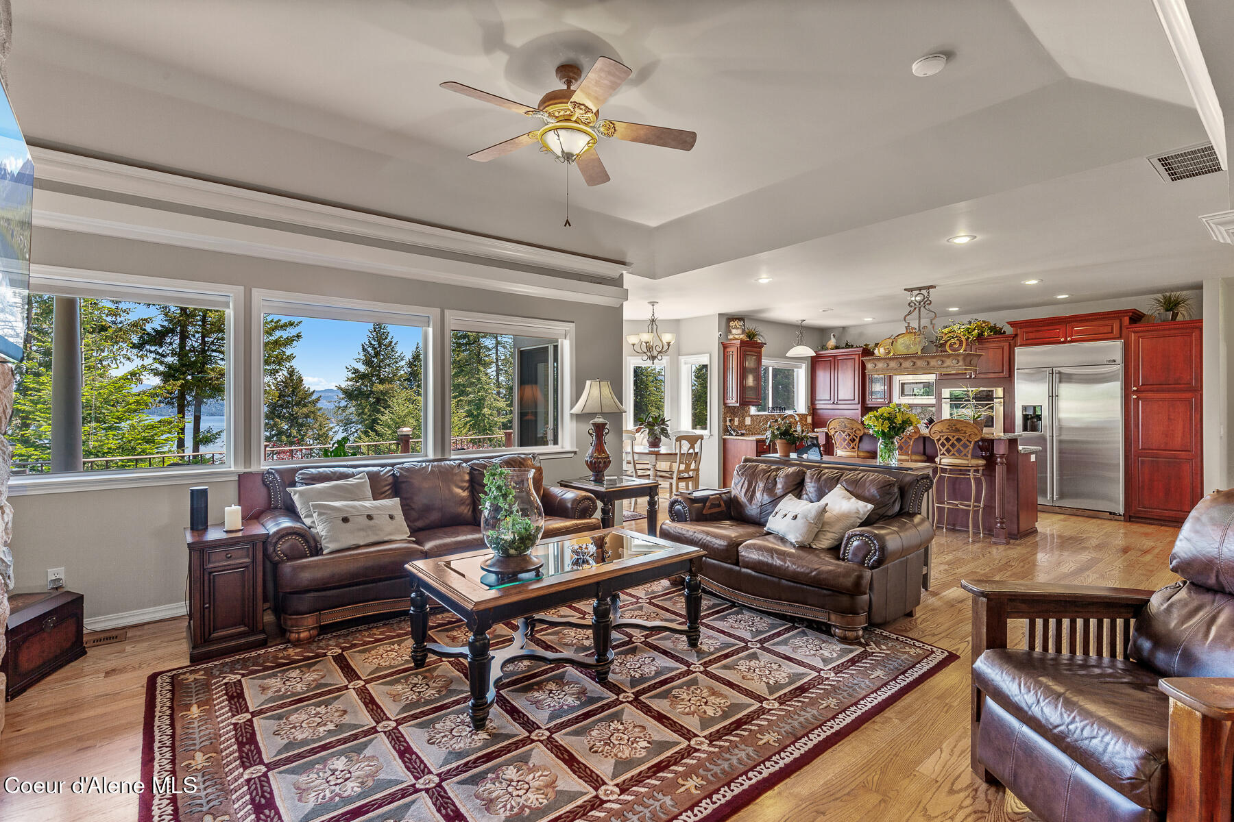 Coeur d'Alene, Idaho, 83814, United States, 4 Bedrooms Bedrooms, ,Residential,For Sale,2048588