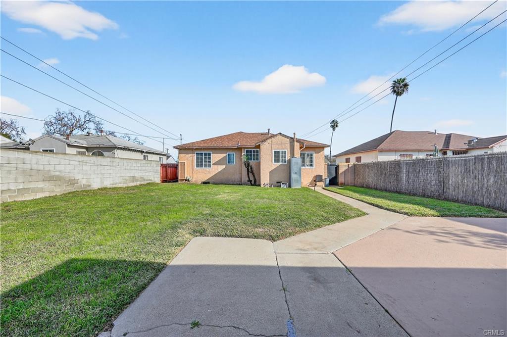 Los Angeles, California, 90061, United States, 3 Bedrooms Bedrooms, ,1 BathroomBathrooms,Residential,For Sale,2012539