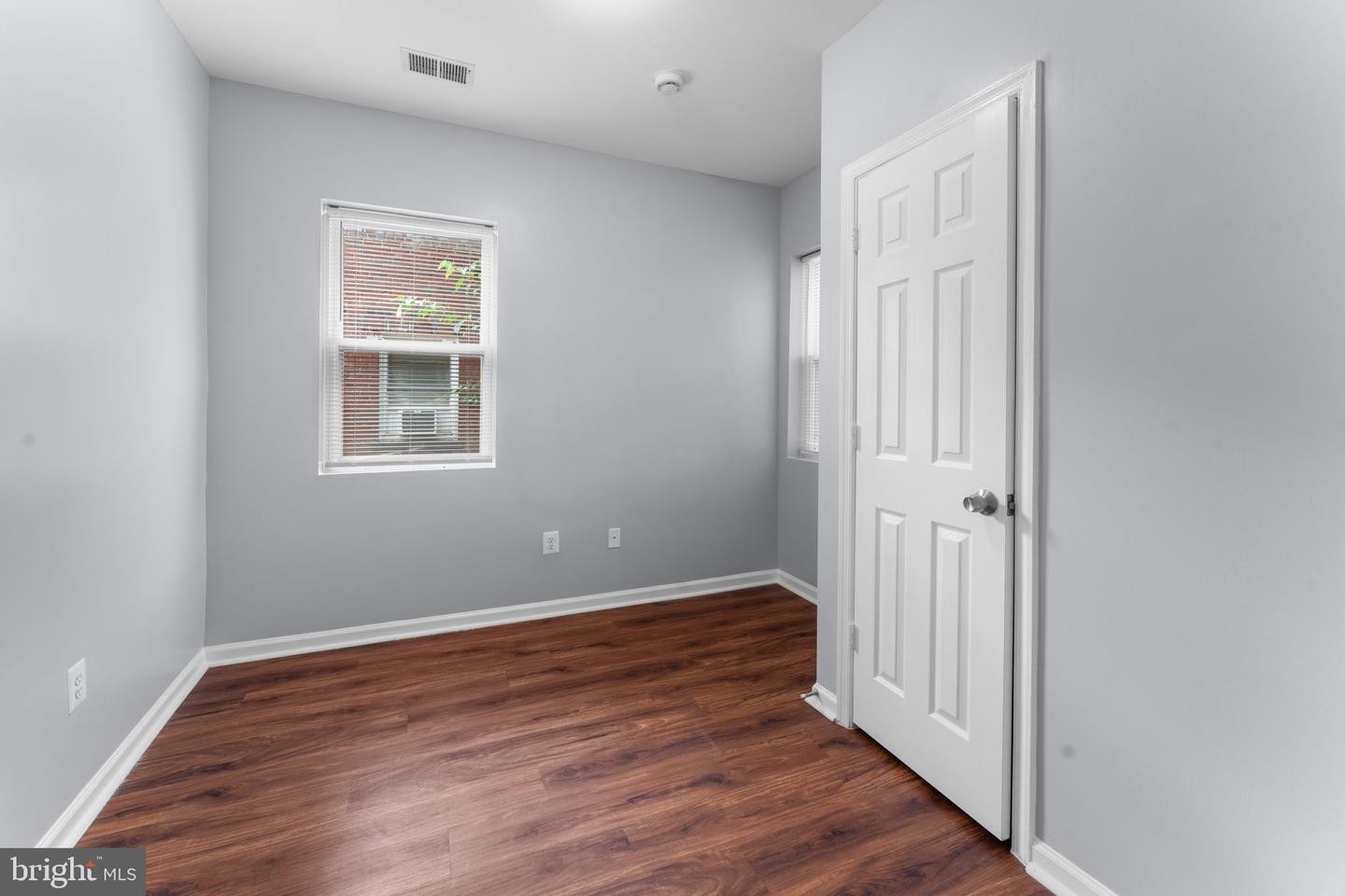 Washington, District of Columbia, 20032, United States, ,Residential,For Sale,1906744