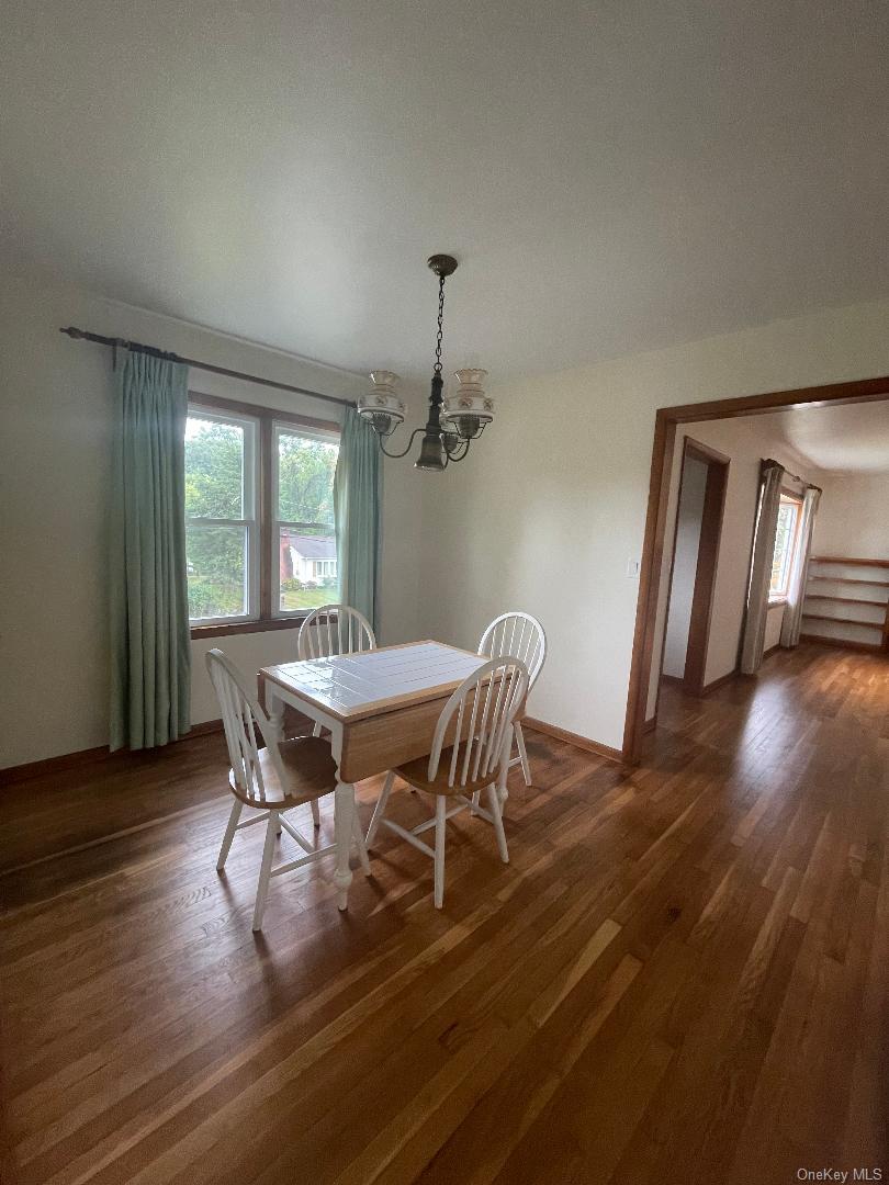 Montrose, New York, 10548, United States, 3 Bedrooms Bedrooms, ,1 BathroomBathrooms,Residential,For Sale,1958987