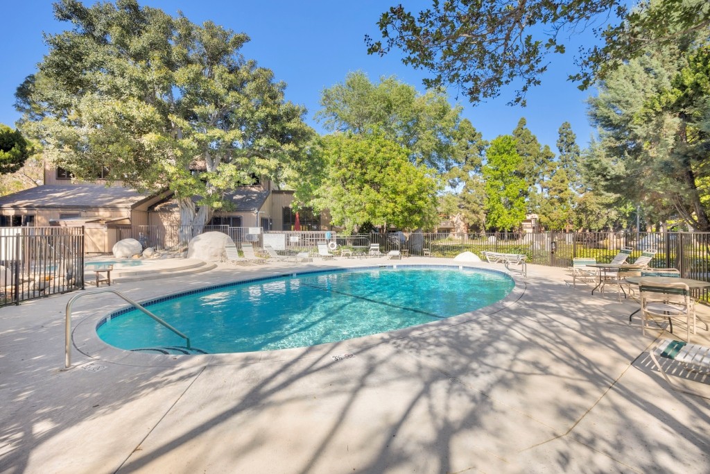 Long Beach, California, 90815, United States, 1 Bedroom Bedrooms, ,1 BathroomBathrooms,Residential,For Sale,1864208