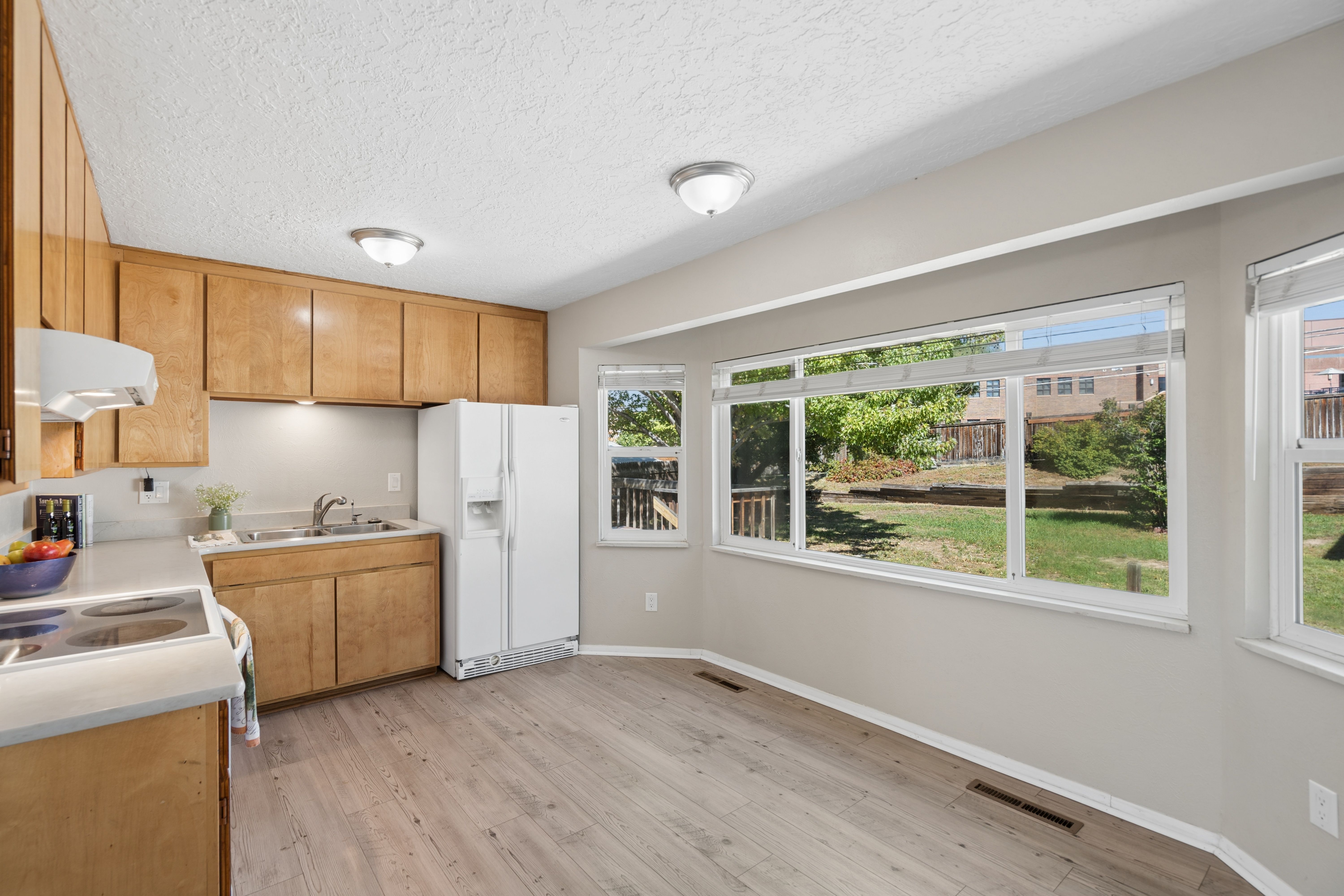  408 Elmwood Drive, Colorado Springs, CO, 80907 - 物件實景