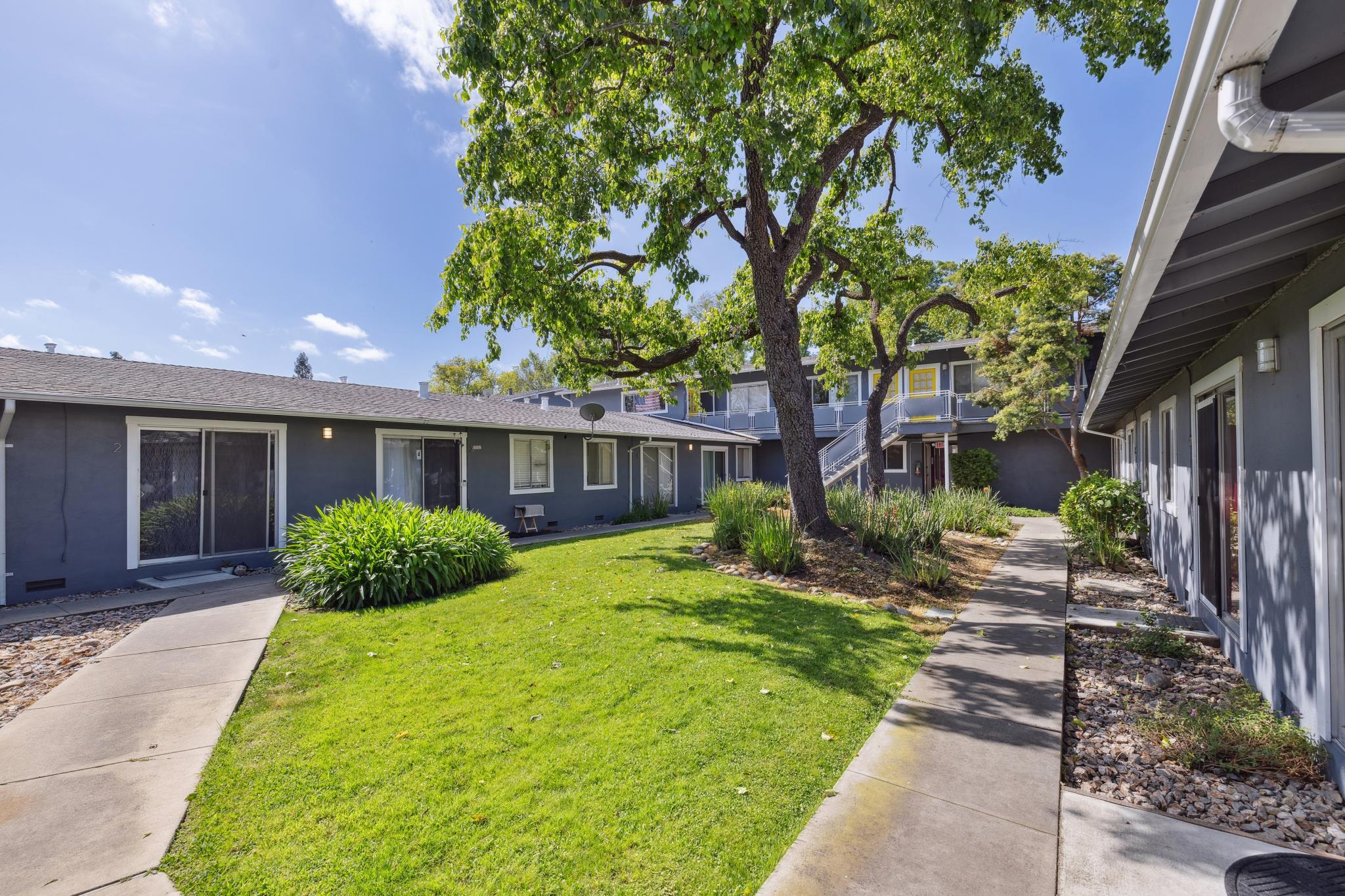 Mountain View, California, 94043, United States, 40 Bedrooms Bedrooms, ,Residential,For Sale,1911796