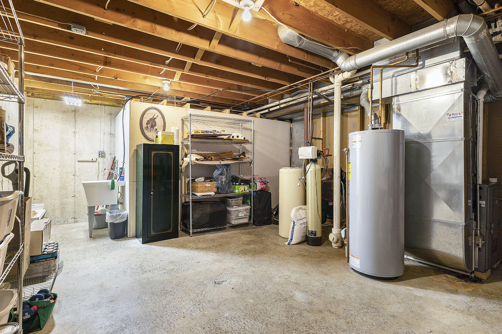 Valparaiso, Indiana, 46385, United States, 4 Bedrooms Bedrooms, ,4 BathroomsBathrooms,Residential,For Sale,1974482