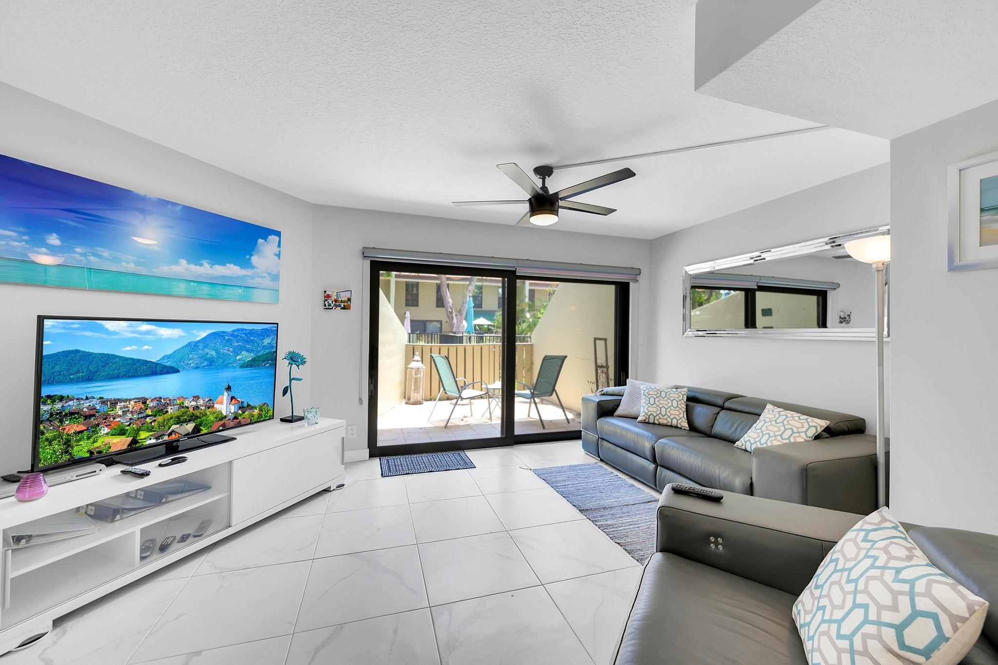 Fort Lauderdale, Florida, 33308, United States, 4 Bedrooms Bedrooms, ,3 BathroomsBathrooms,Residential,For Sale,1976571