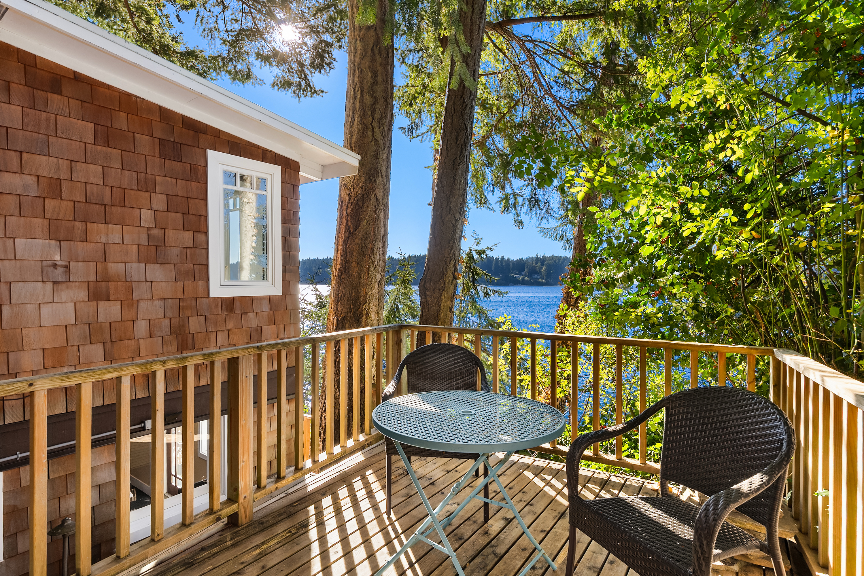  8405 Hansen Road Northeast, Bainbridge Island, WA 98110 - 物件實景