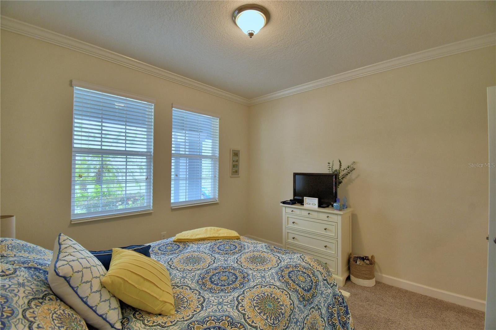 DAVENPORT, Florida, 33896, United States, 5 Bedrooms Bedrooms, ,3 BathroomsBathrooms,Residential,For Sale,1878806