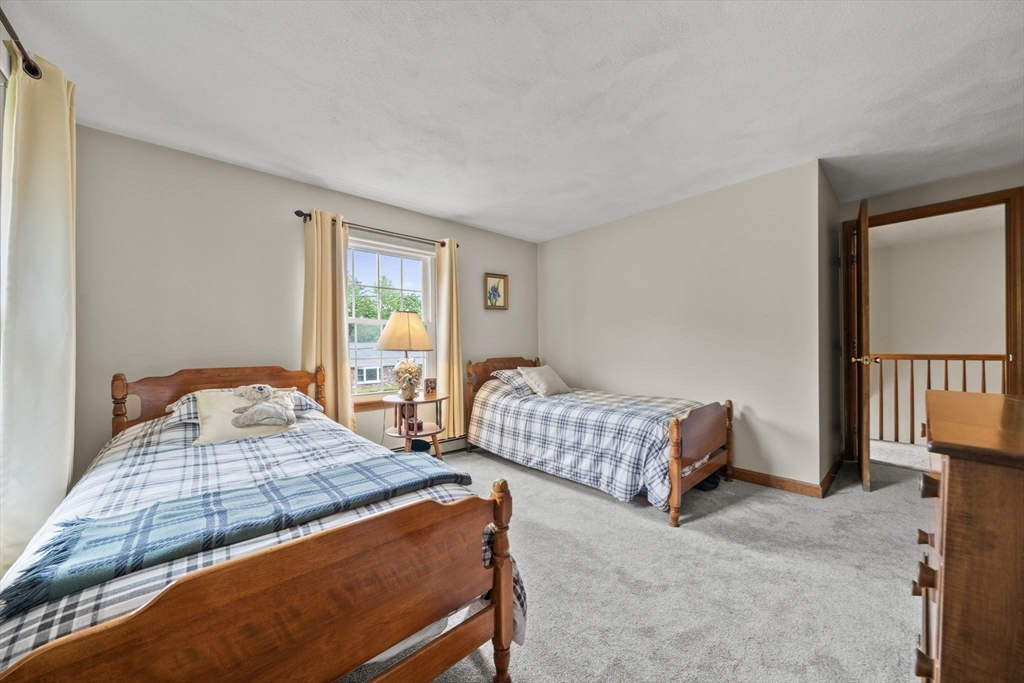 Lynn, Massachusetts, 01904, United States, 4 Bedrooms Bedrooms, ,2 BathroomsBathrooms,Residential,For Sale,2048427
