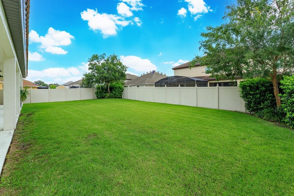 St Cloud, Florida, 34771, United States, 7 Bedrooms Bedrooms, ,4 BathroomsBathrooms,Residential,For Sale,1885076