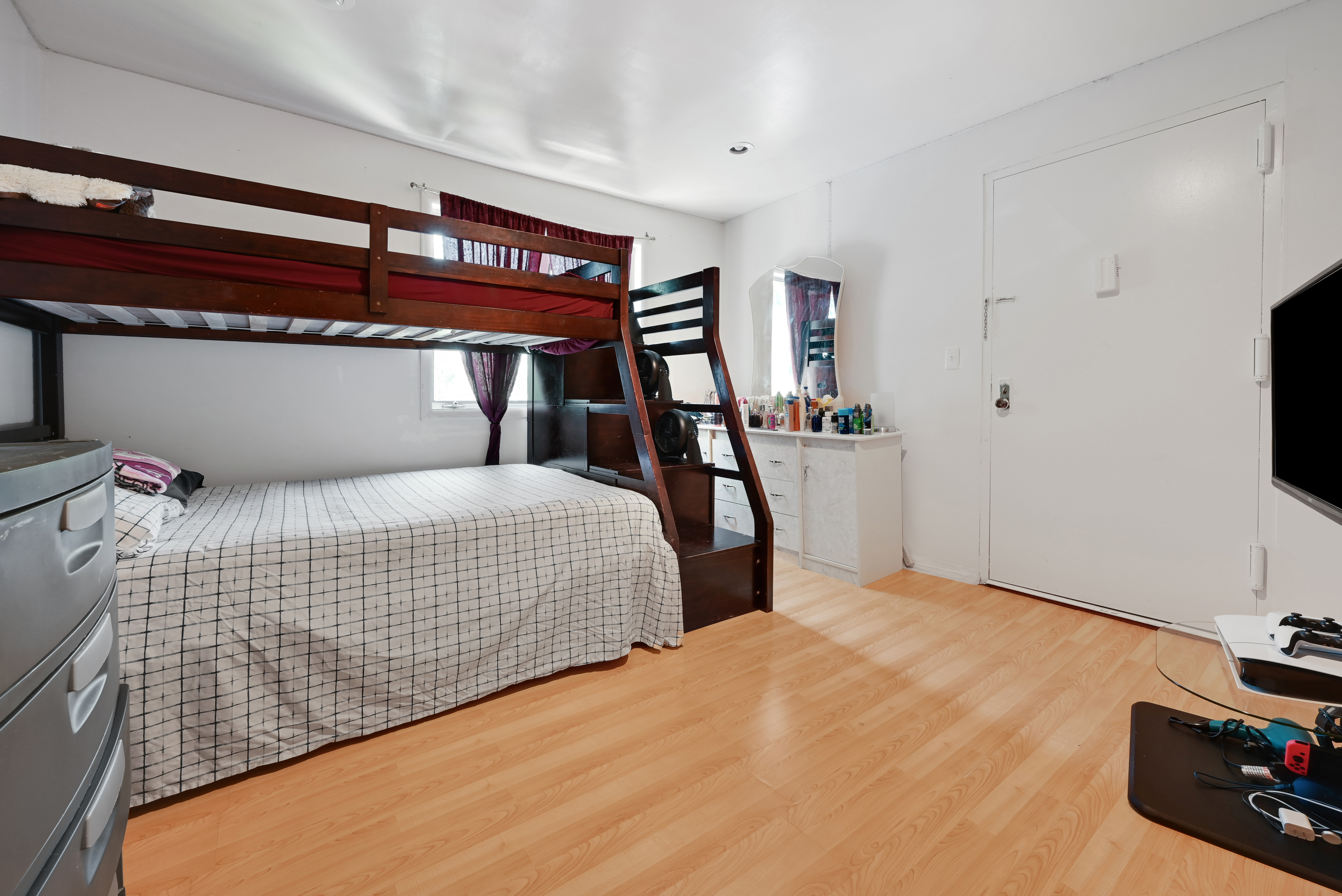  15 Presidential Drive, Englewood, NJ 07631 - 物件實景