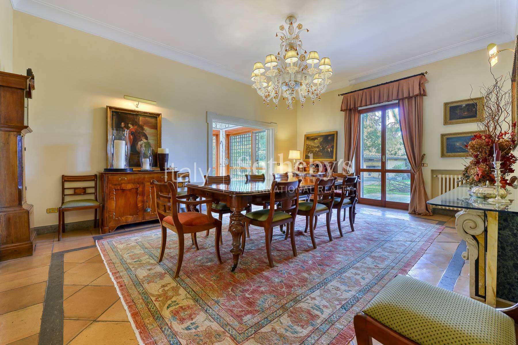  Elegant Roman Villa with Private Park and Pool - 物件實景