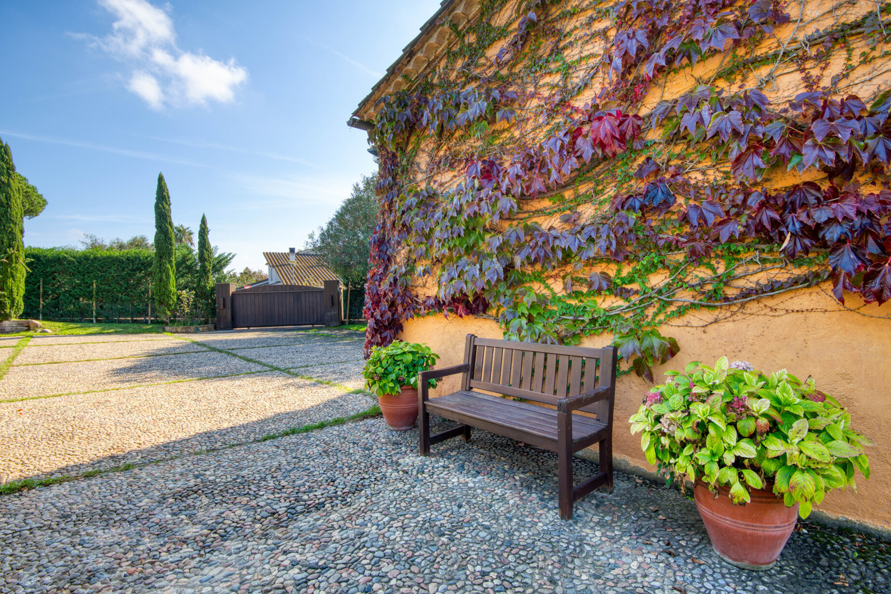  16th century farmhouse restored with charm in Santa Cristina d