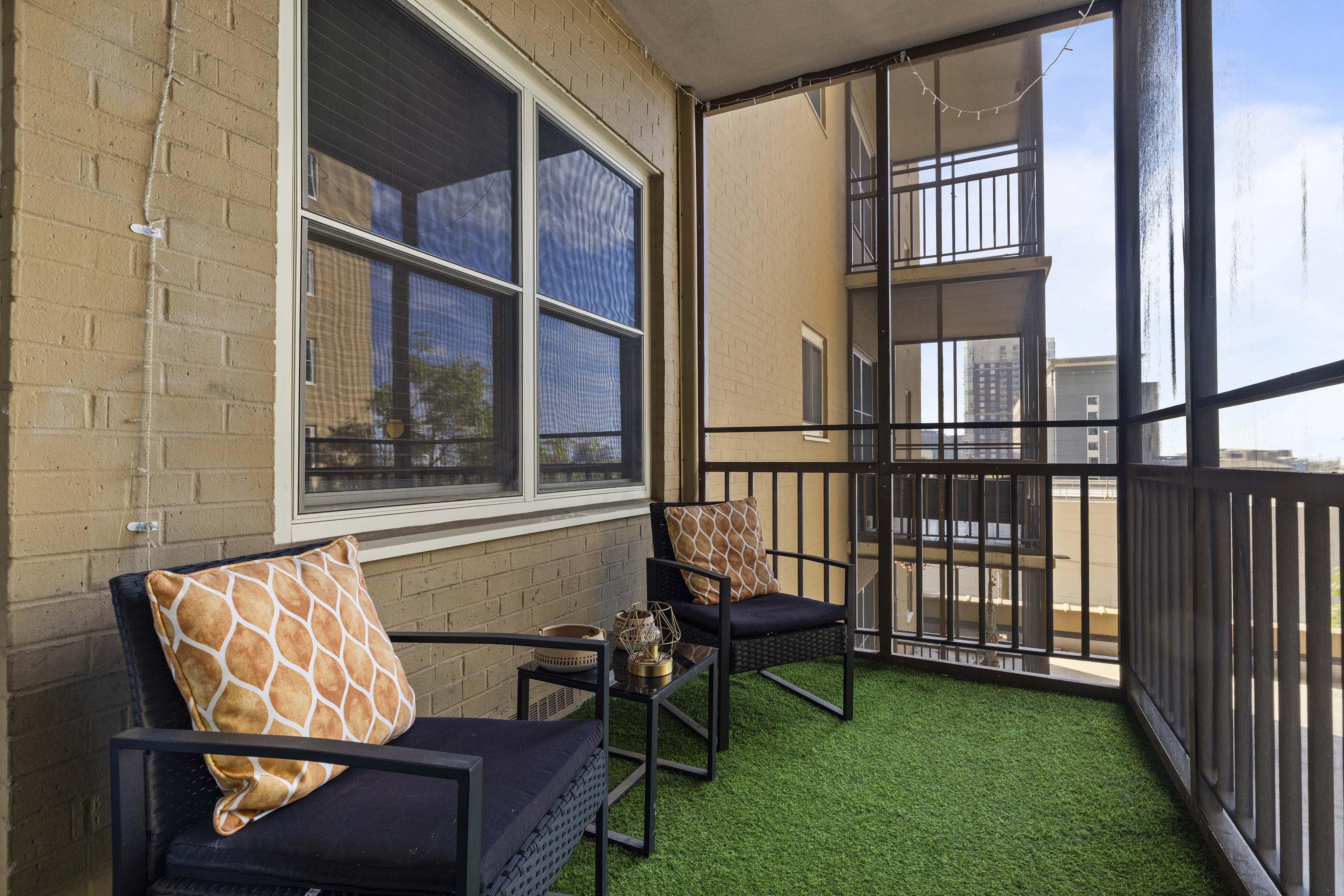  Live or Invest in the Heart of Atlanta — Furnished Condo with No Rental Limits - 物件實景