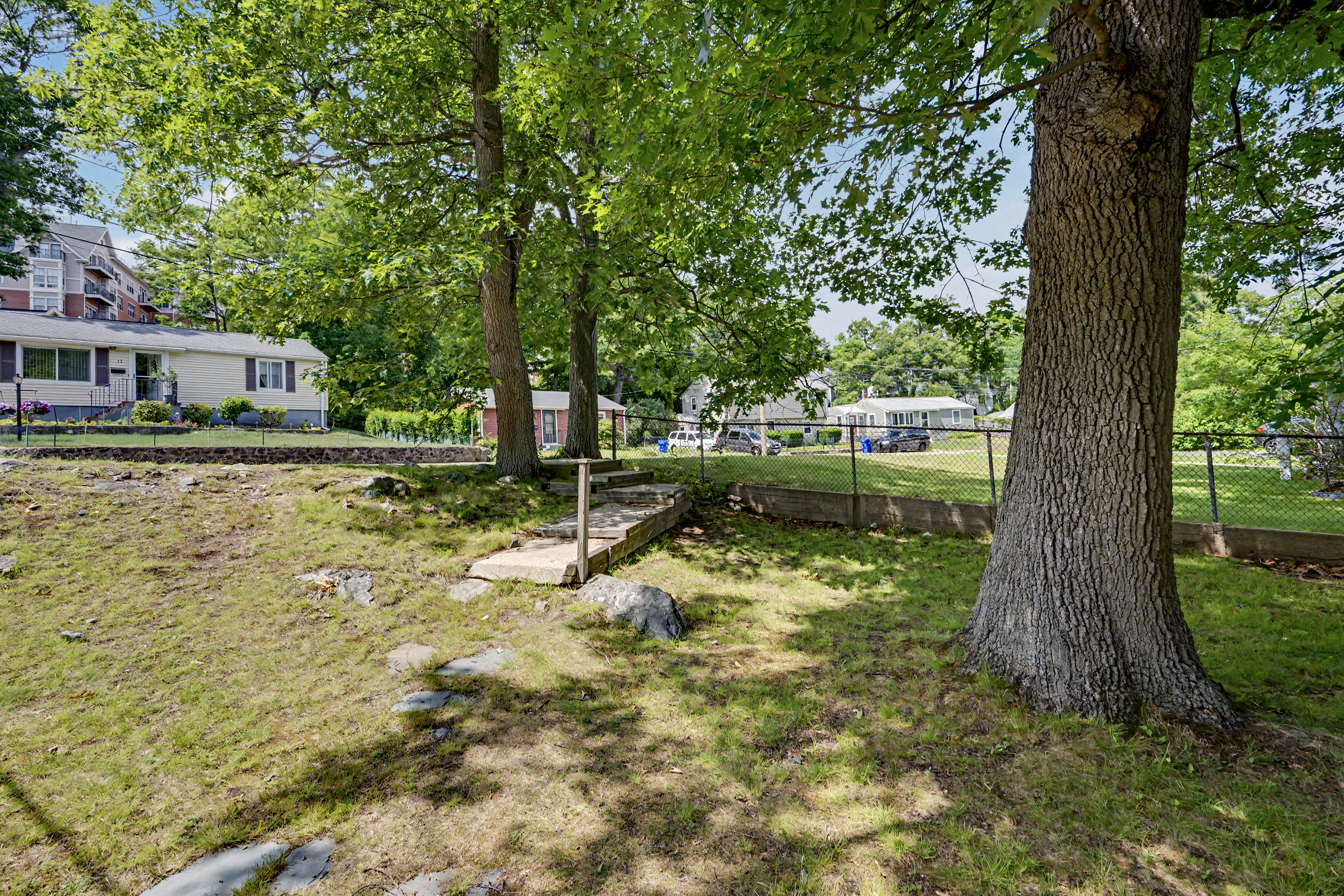  12 Vista Circle, Arlington, MA, 02474 - 物件實景