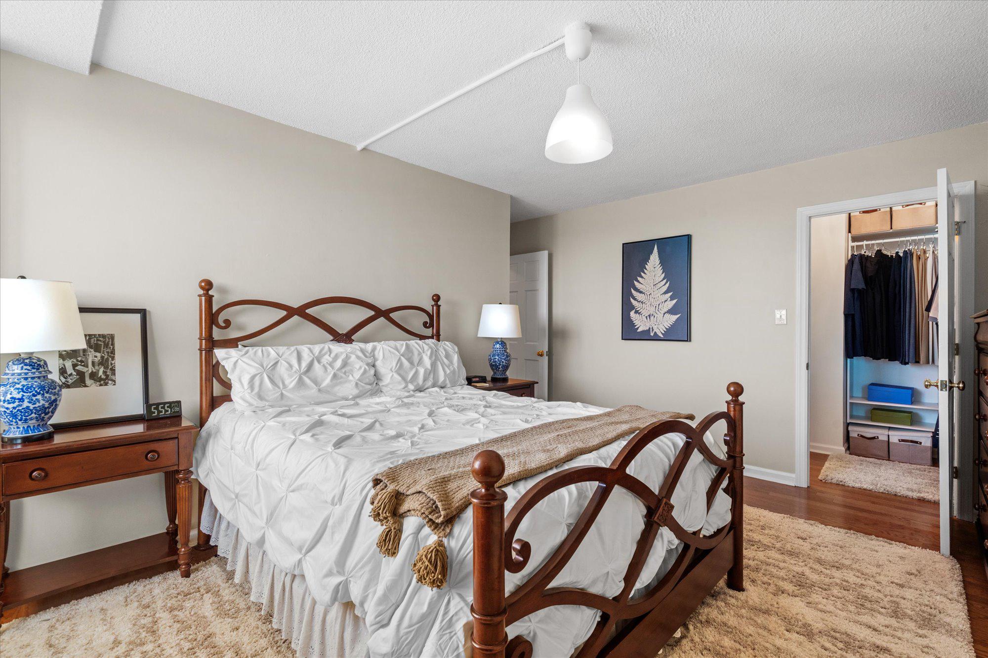  501 Slaters Lane, Alexandria, VA, 22314 - 物件實景