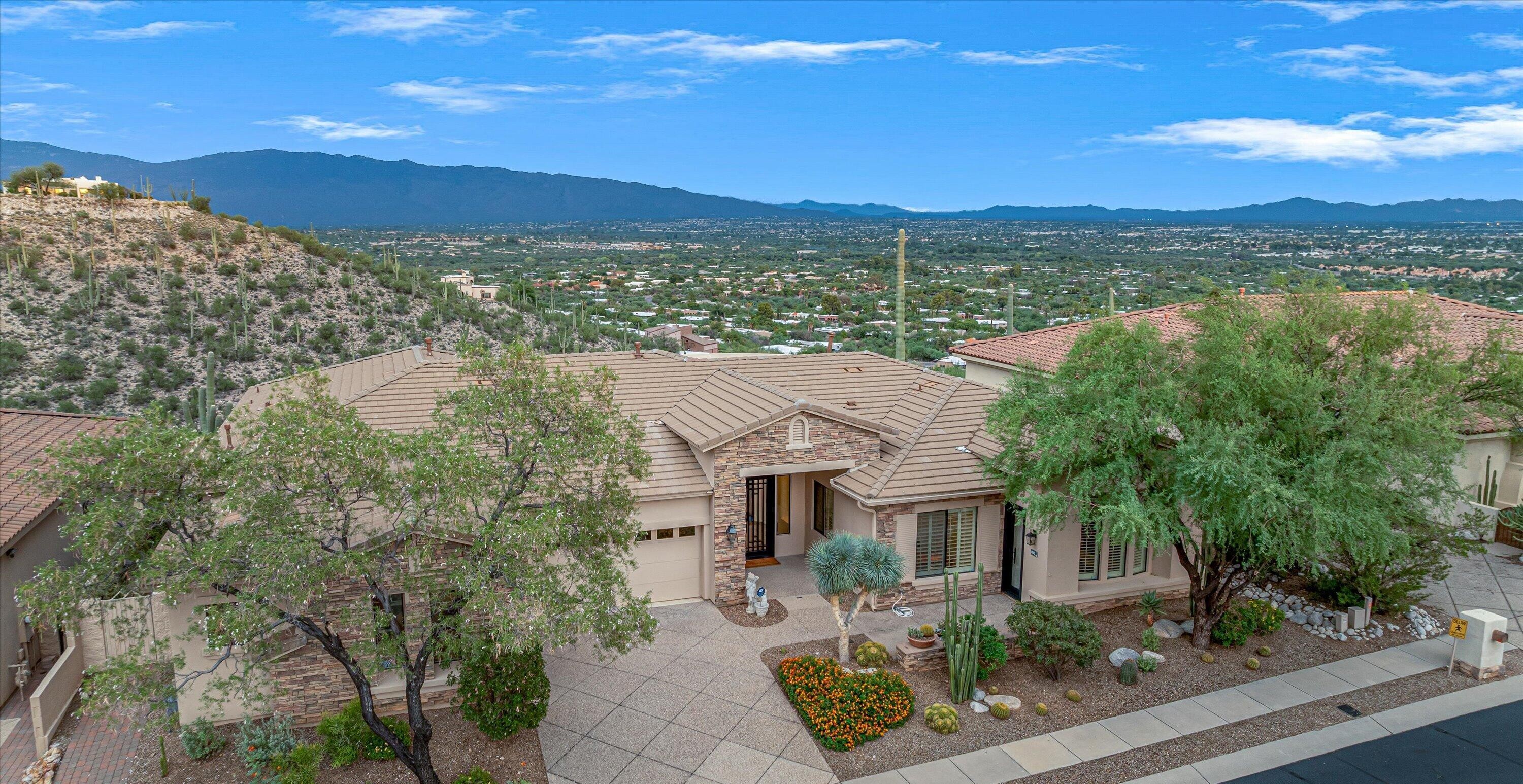  4042 N Black Rock Drive¦Tucson, AZ - 物件實景