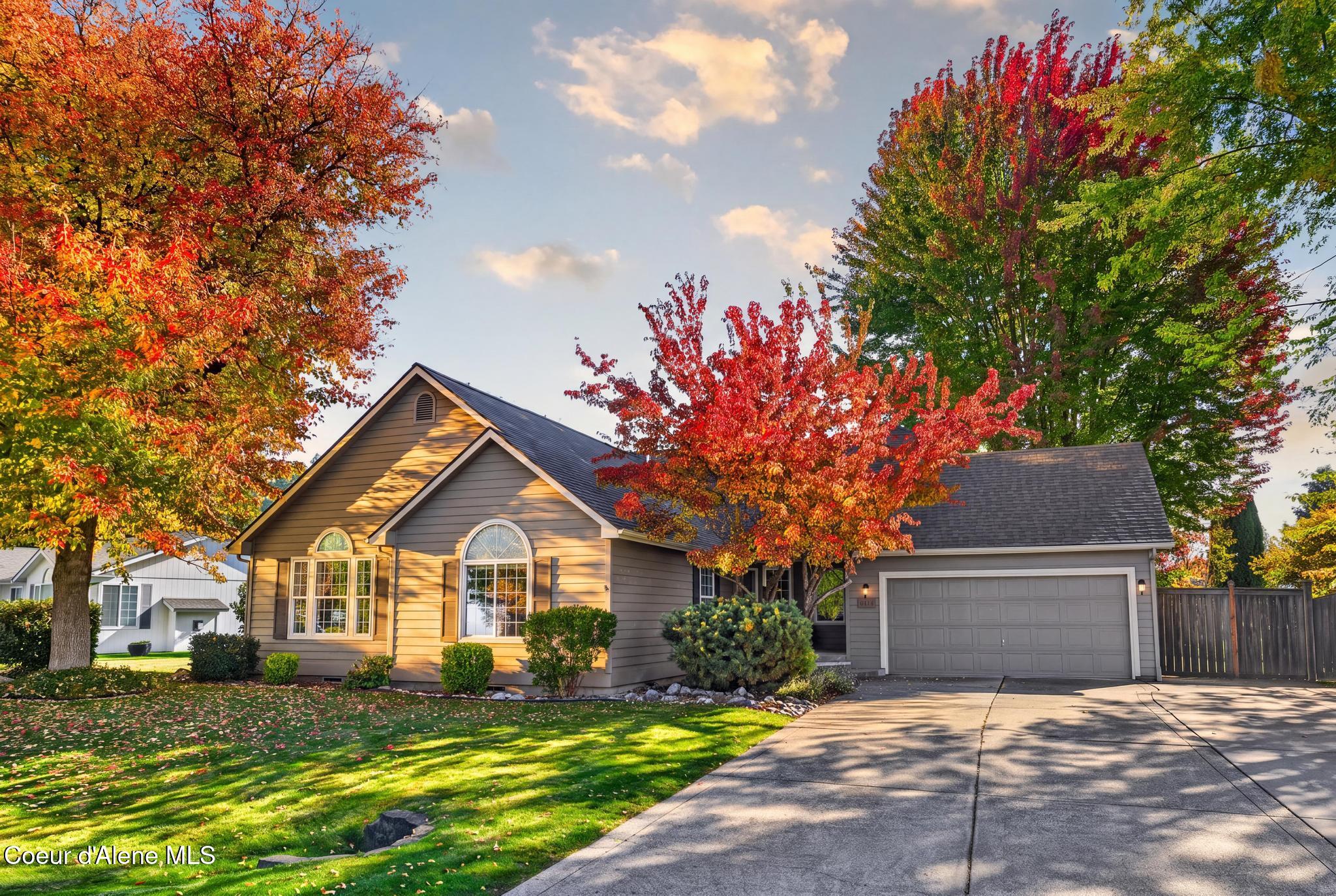Maple St, Hayden, ID 83835