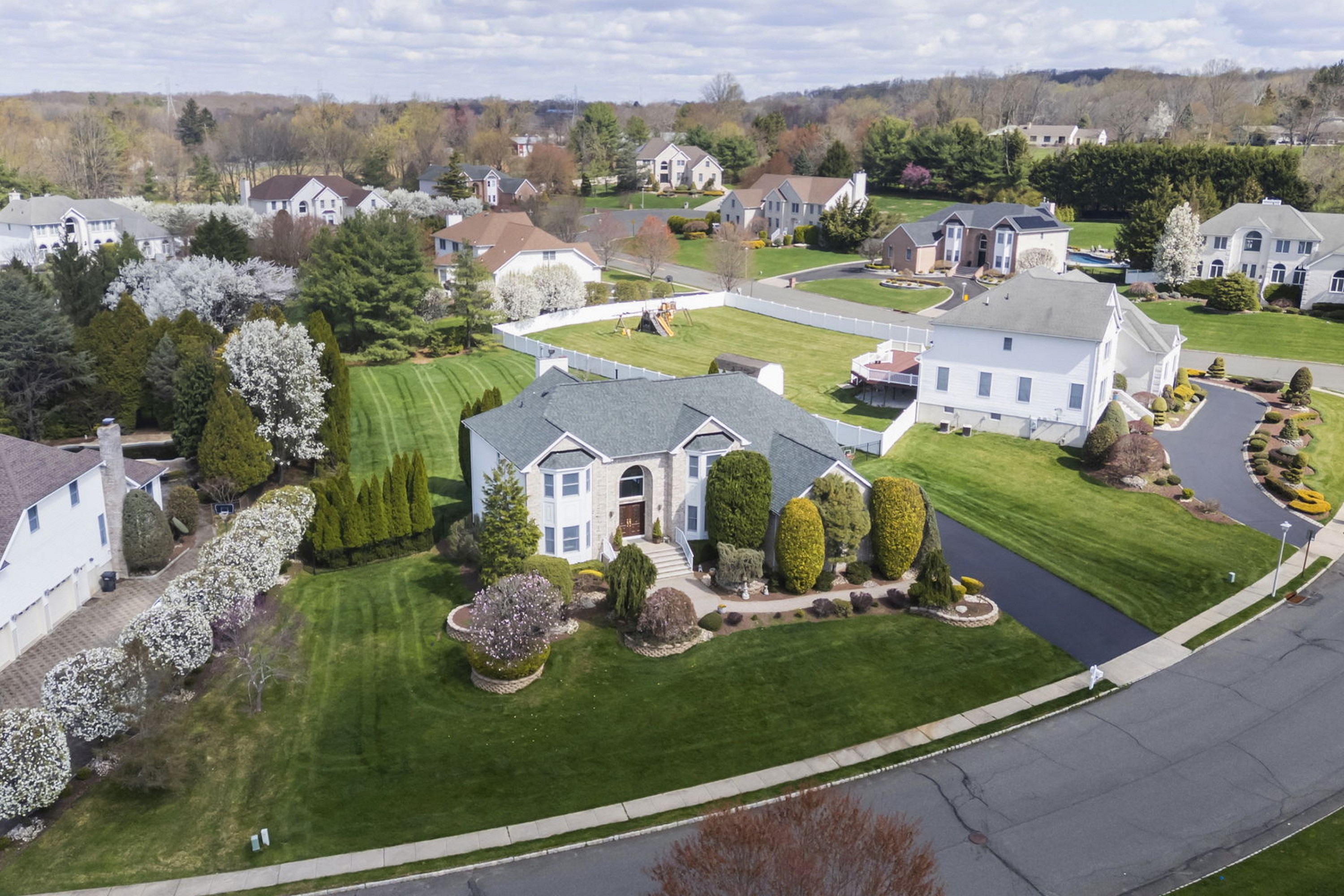  308 Flower Lane - 物件實景