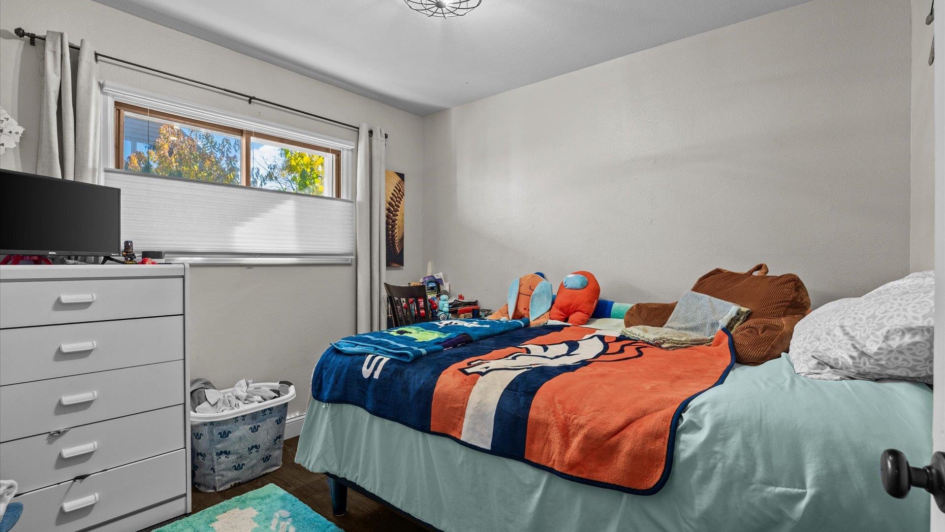 Grand Junction, Colorado, 81506, United States, 6 Bedrooms Bedrooms, ,3 BathroomsBathrooms,Residential,For Sale,1994905