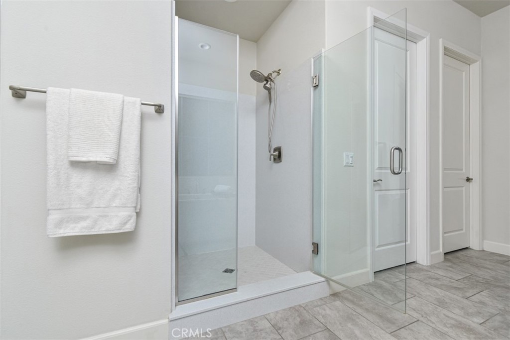 West Hills, California, 91304, United States, 5 Bedrooms Bedrooms, ,6 BathroomsBathrooms,Residential,For Sale,1847144
