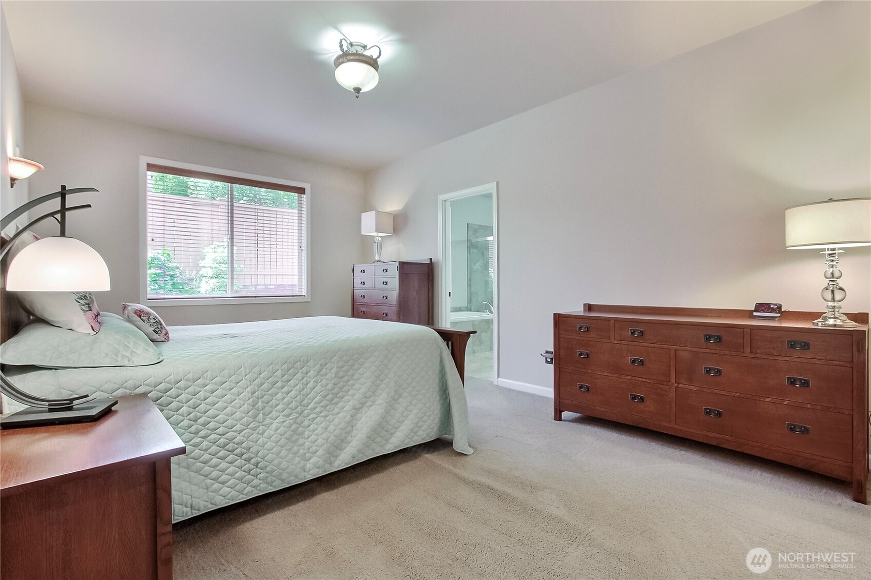 Puyallup, Washington, 98375, United States, 3 Bedrooms Bedrooms, ,3 BathroomsBathrooms,Residential,For Sale,1918513