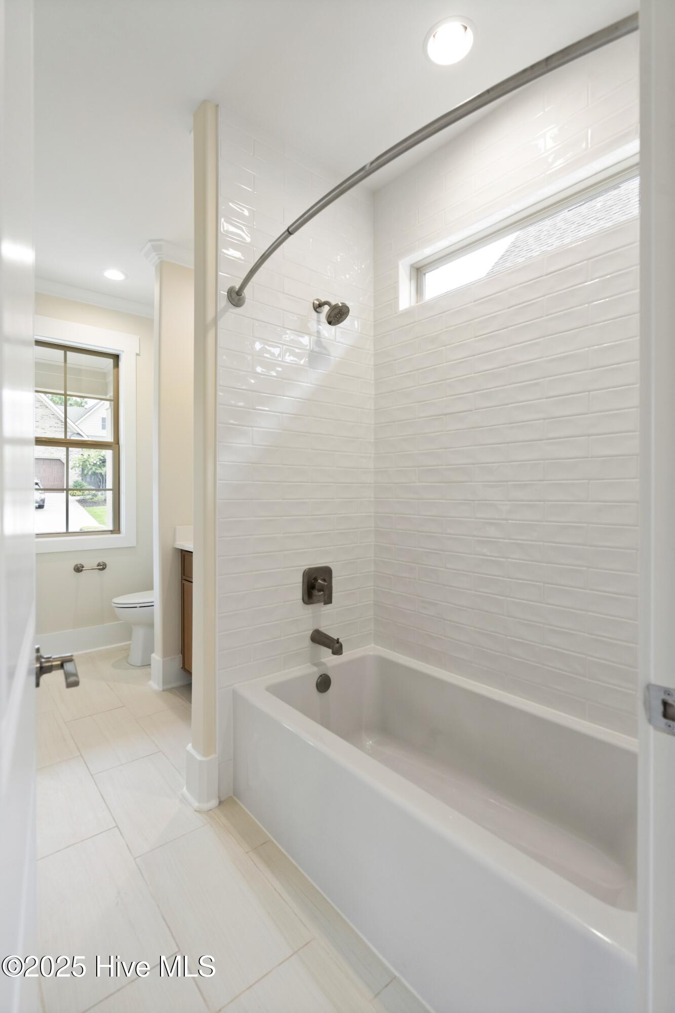 Wilmington, North Carolina, 28412, United States, 3 Bedrooms Bedrooms, ,3 BathroomsBathrooms,Residential,For Sale,1895676