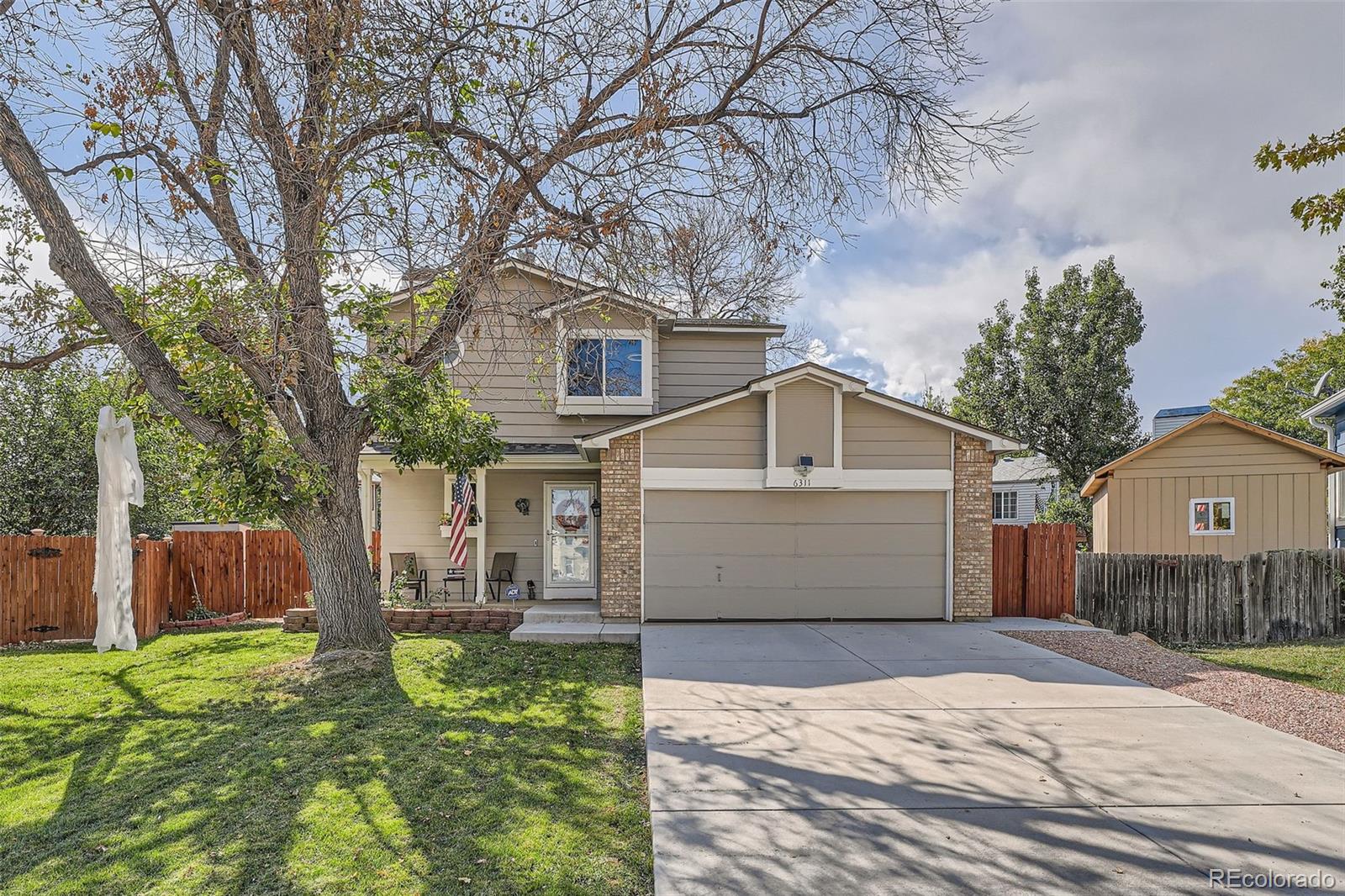 Arvada, Colorado, 80003, United States, 4 Bedrooms Bedrooms, ,4 BathroomsBathrooms,Residential,For Sale,1870696