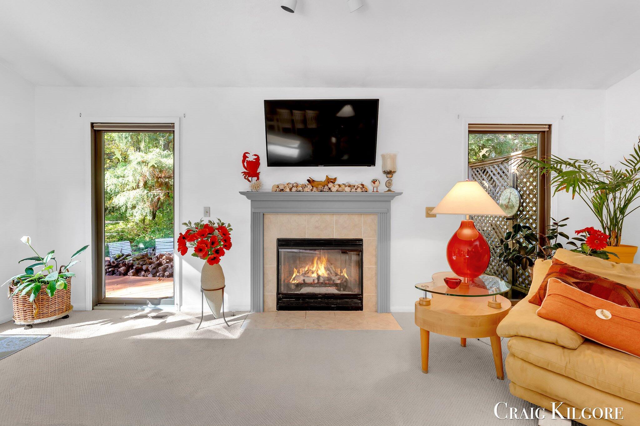 Spring Lake, Michigan, 49456, United States, 2 Bedrooms Bedrooms, ,3 BathroomsBathrooms,Residential,For Sale,2003157