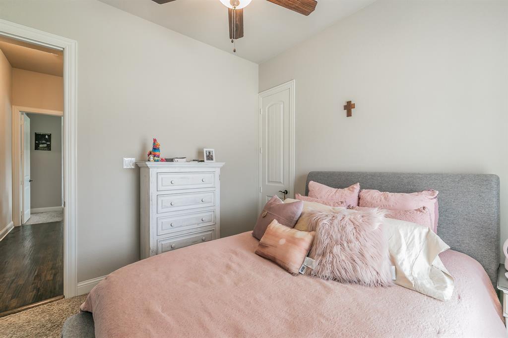 Mansfield, Texas, 76063, United States, 4 Bedrooms Bedrooms, ,3 BathroomsBathrooms,Residential,For Sale,1943219