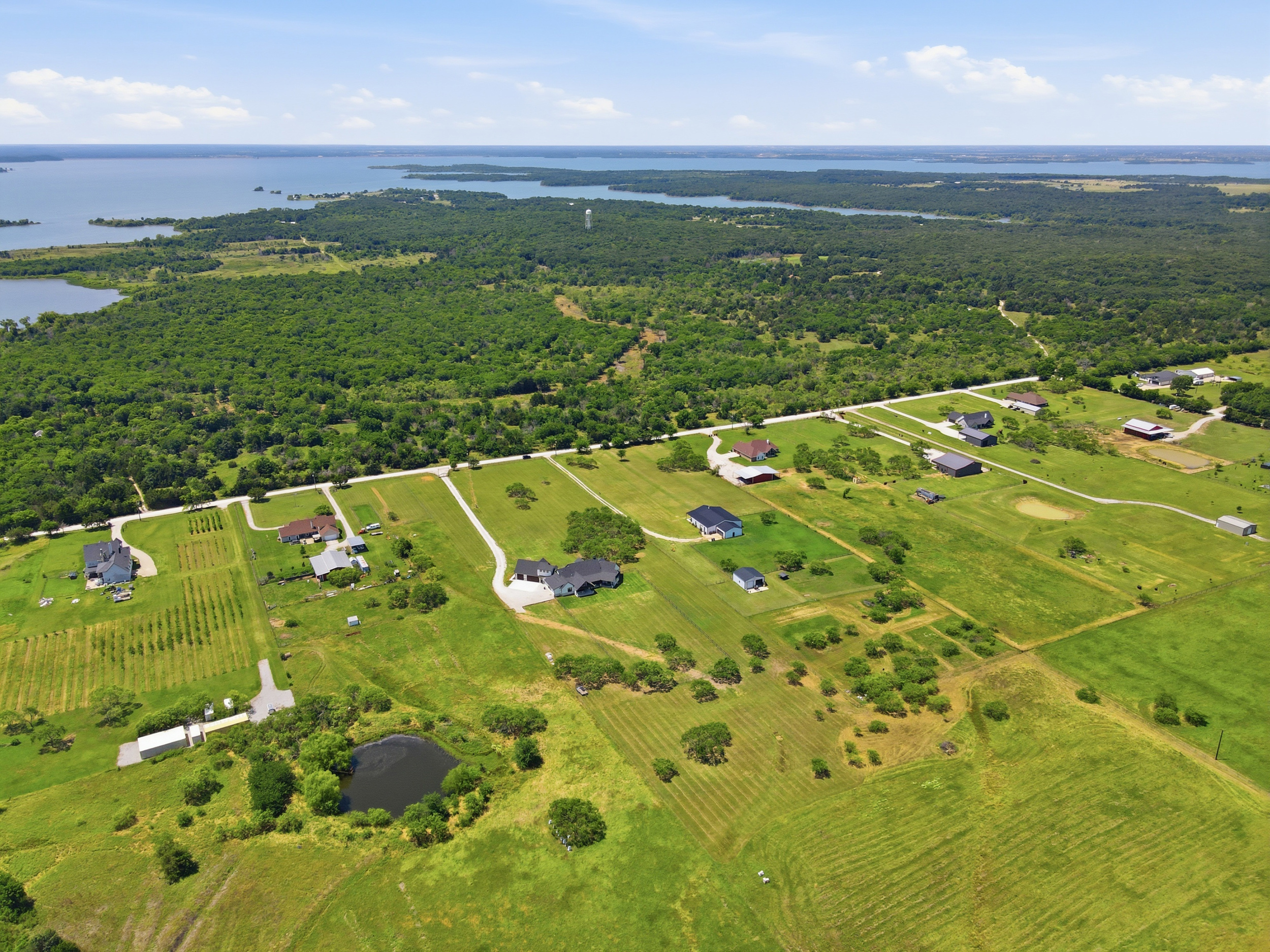  519 Reason Jones Road, Valley View, TX, 76272 - 物件實景